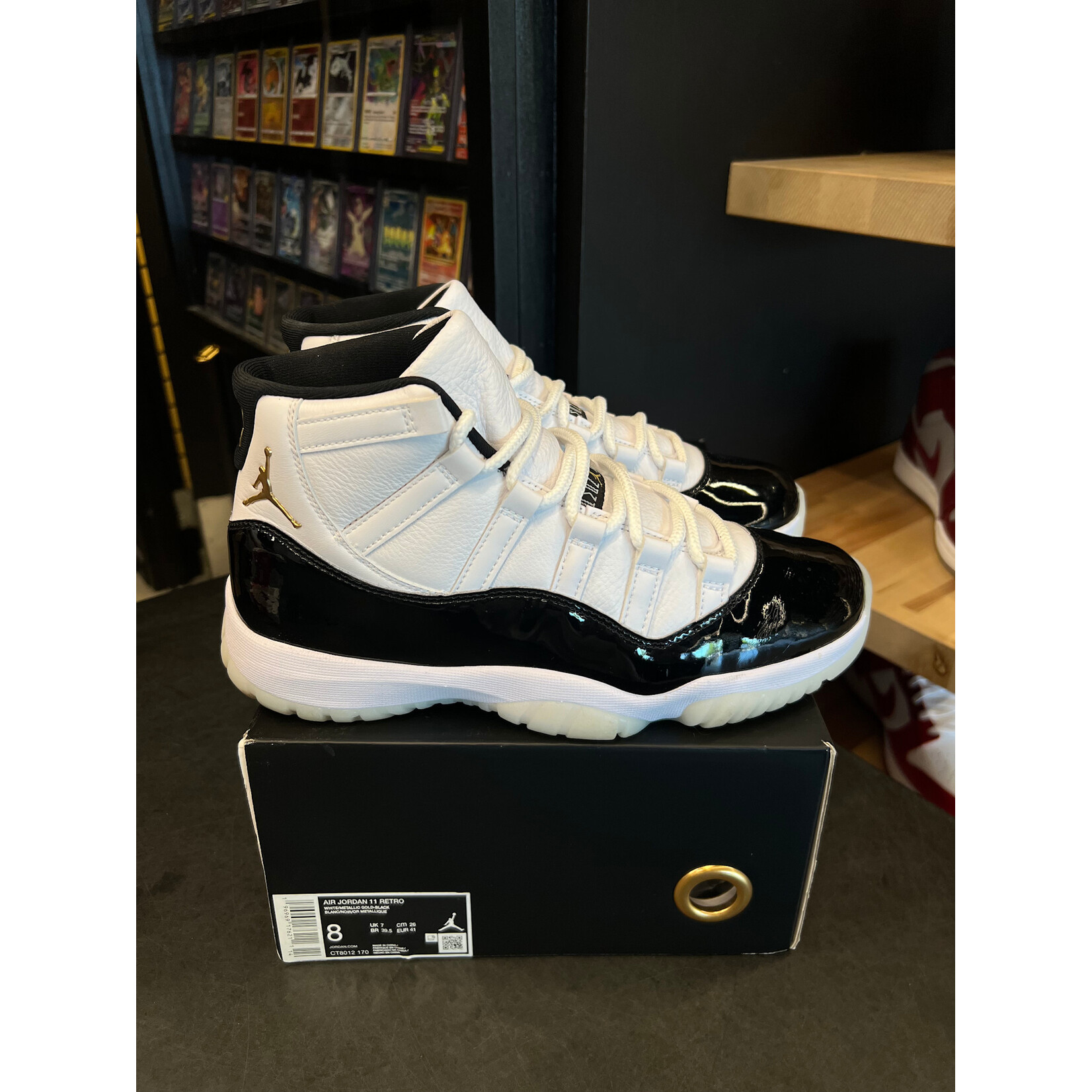 Jordan Jordan 11 Retro DMP Gratitude (2023) Size 8, PREOWNED