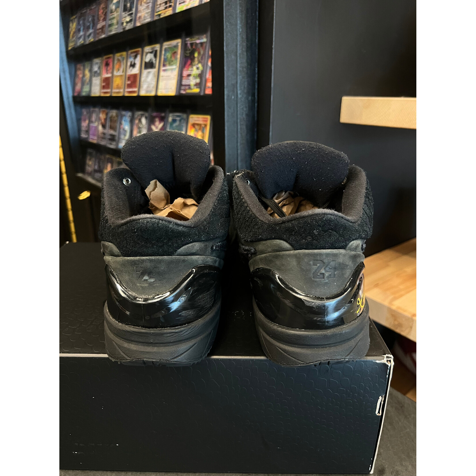 Nike Nike Kobe 4 Protro Gift of Mamba Size 12, PREOWNED