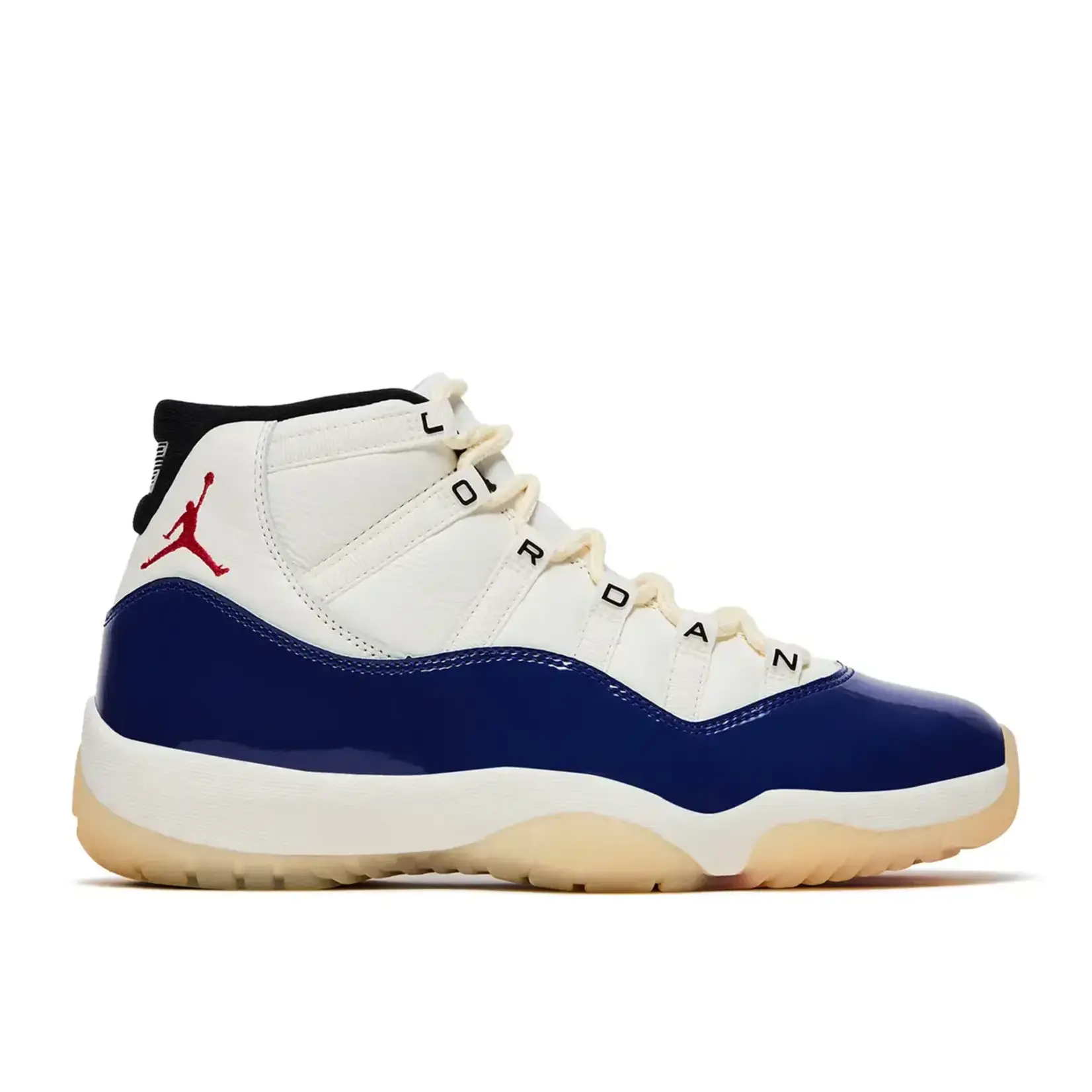 Jordan Jordan 11 Retro Rare Air Size 9.5, DS BRAND NEW*
