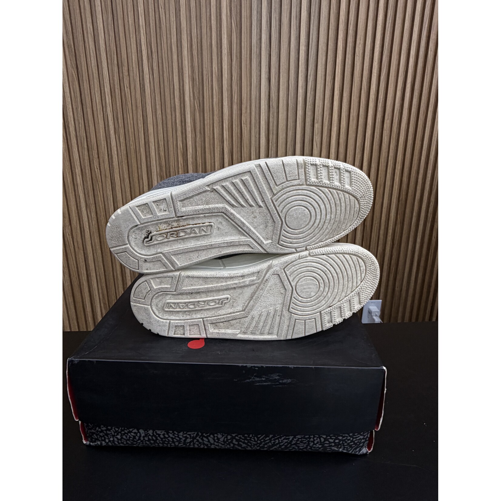 Jordan Jordan 3 Retro Wool Size 12, PREOWNED