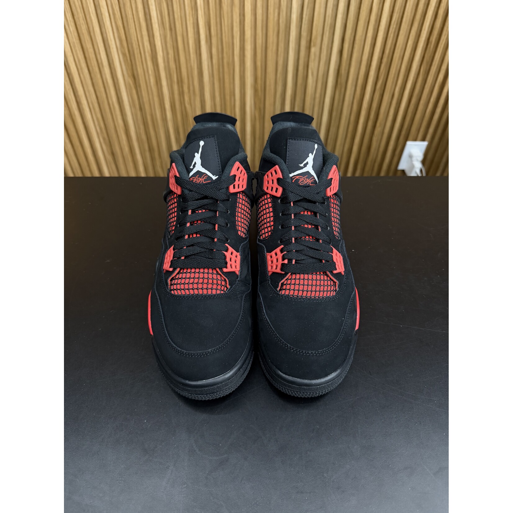 Jordan Jordan 4 Retro Red Thunder Size 12, PREOWNED NO BOX