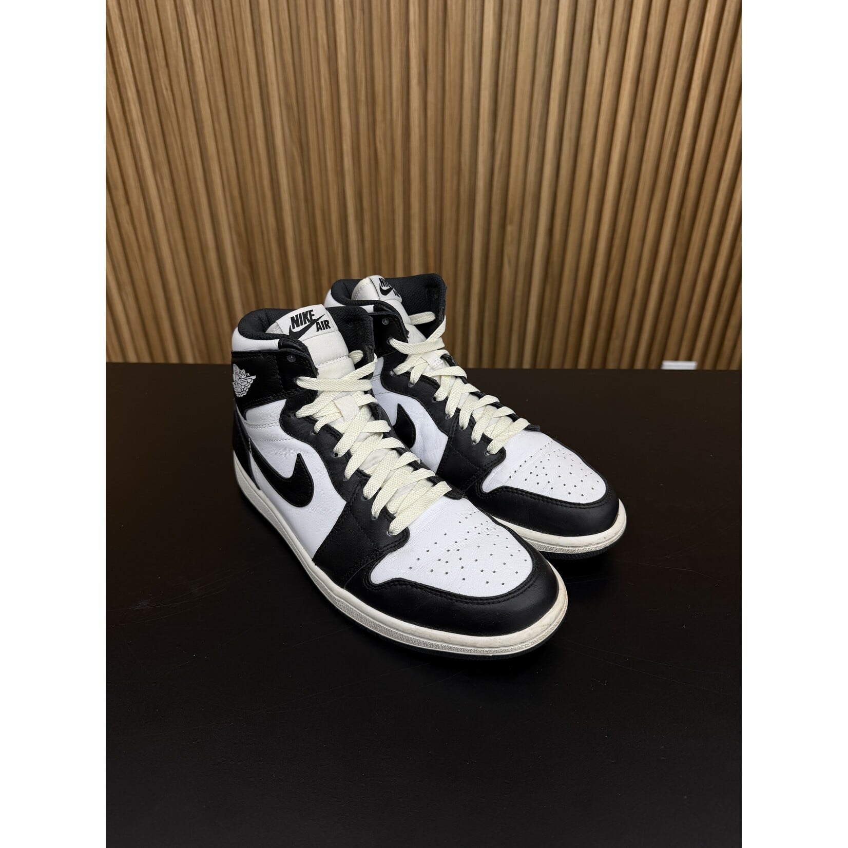 Jordan Jordan 1 Retro Black White (2014) Size 10, PREOWNED NO BOX