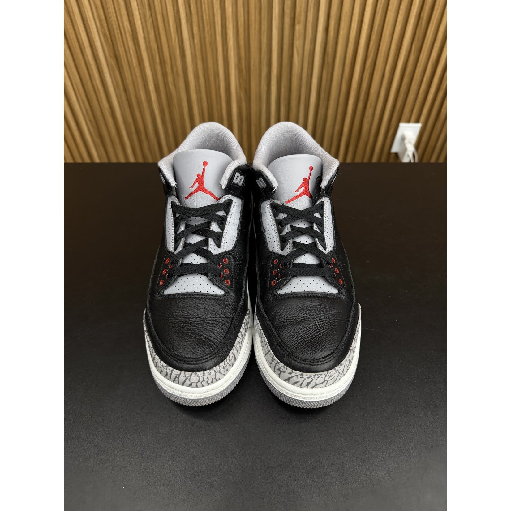 Jordan Jordan 3 Retro Black Cement (2018) Size 10.5, PREOWNED NO BOX