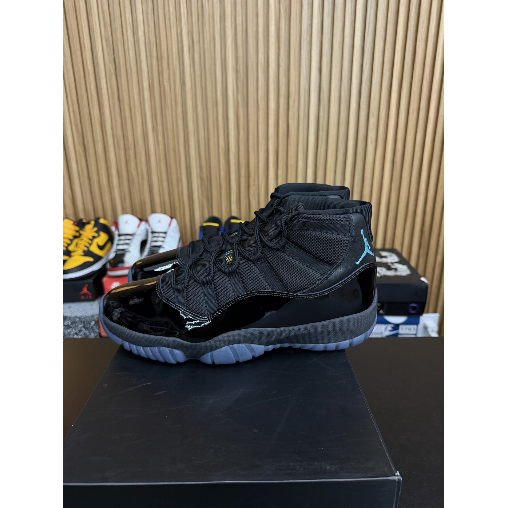 Jordan Jordan 11 Retro Gamma Blue (2025) Size 11.5, PREOWNED