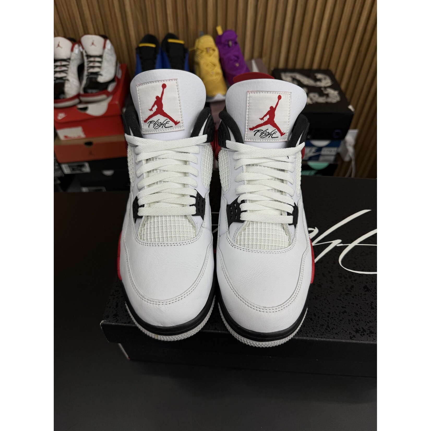 Jordan Jordan 4 Retro Red Cement Size 11, PREOWNED