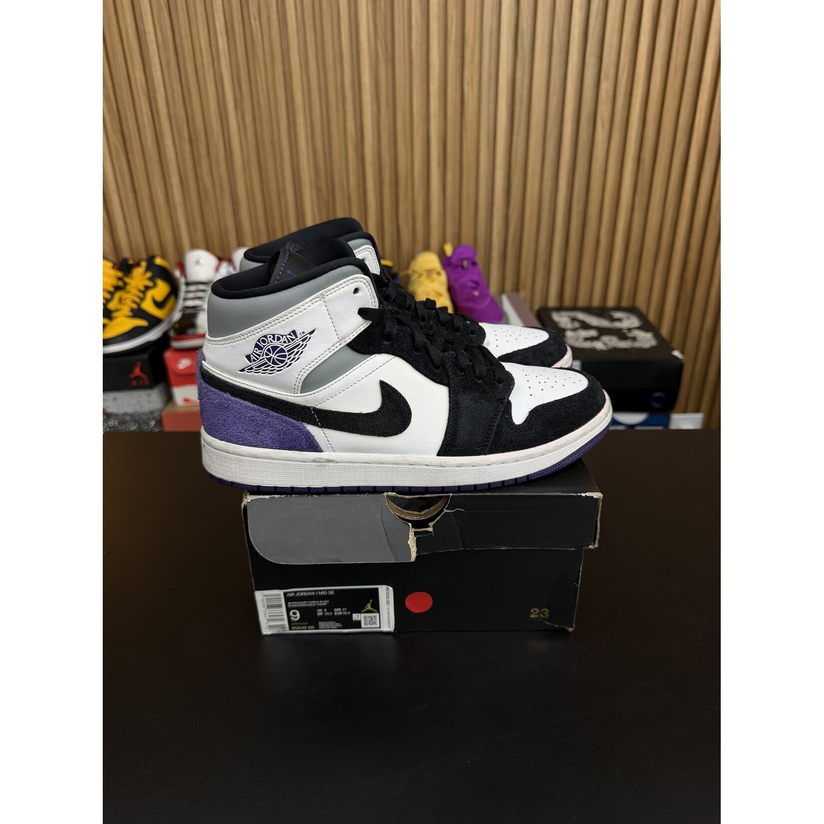 Jordan Jordan 1 Mid SE Purple Size 9, PREOWNED