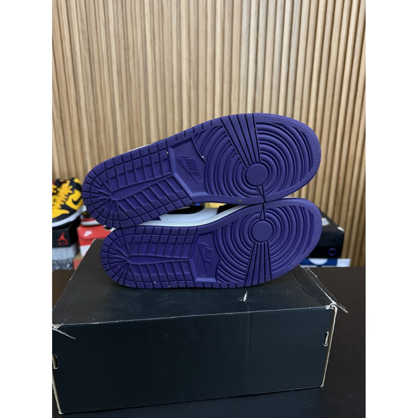 Jordan Jordan 1 Mid SE Purple Size 9, PREOWNED