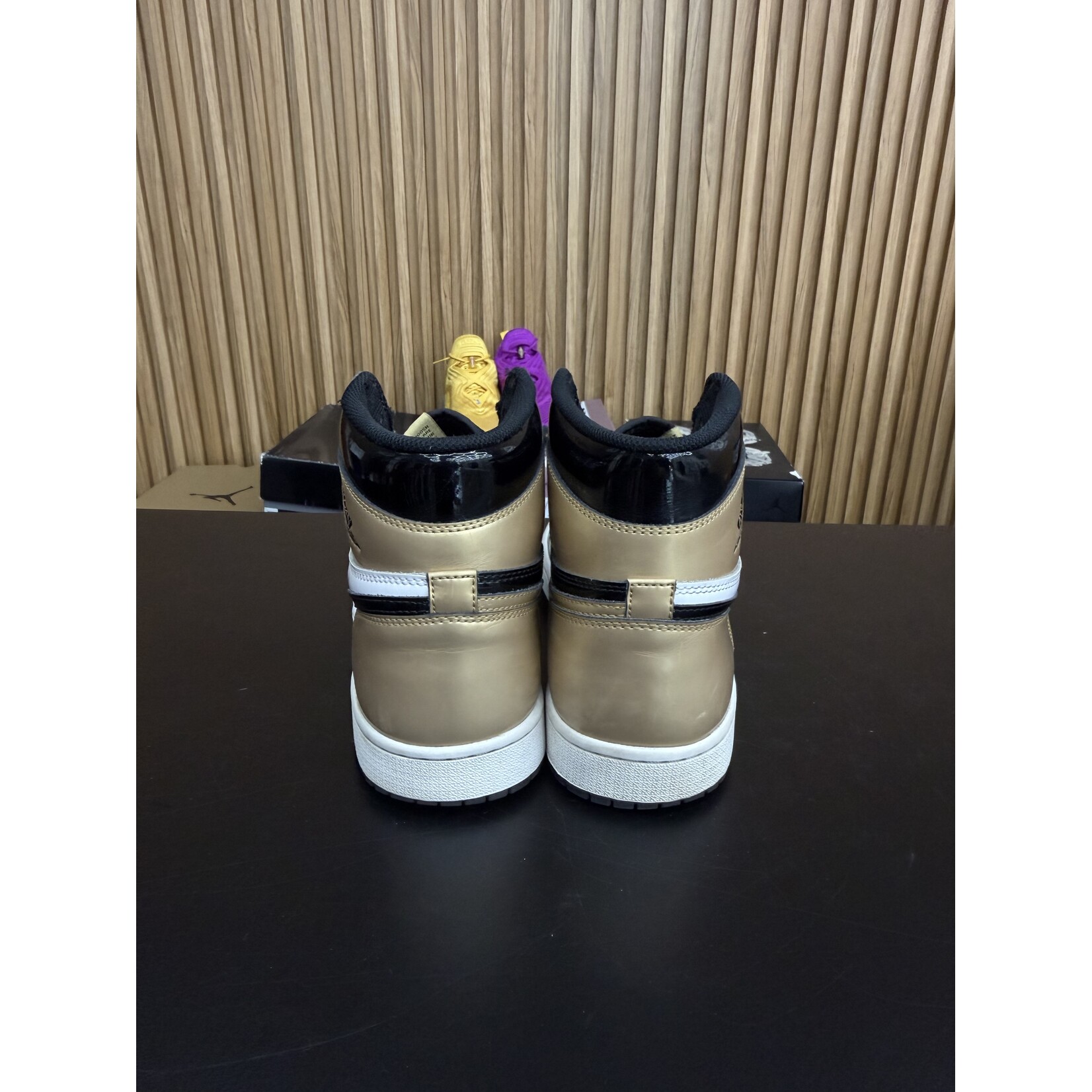 Jordan Jordan 1 Retro High NRG Patent Gold Toe Size 10.5, PREOWNED