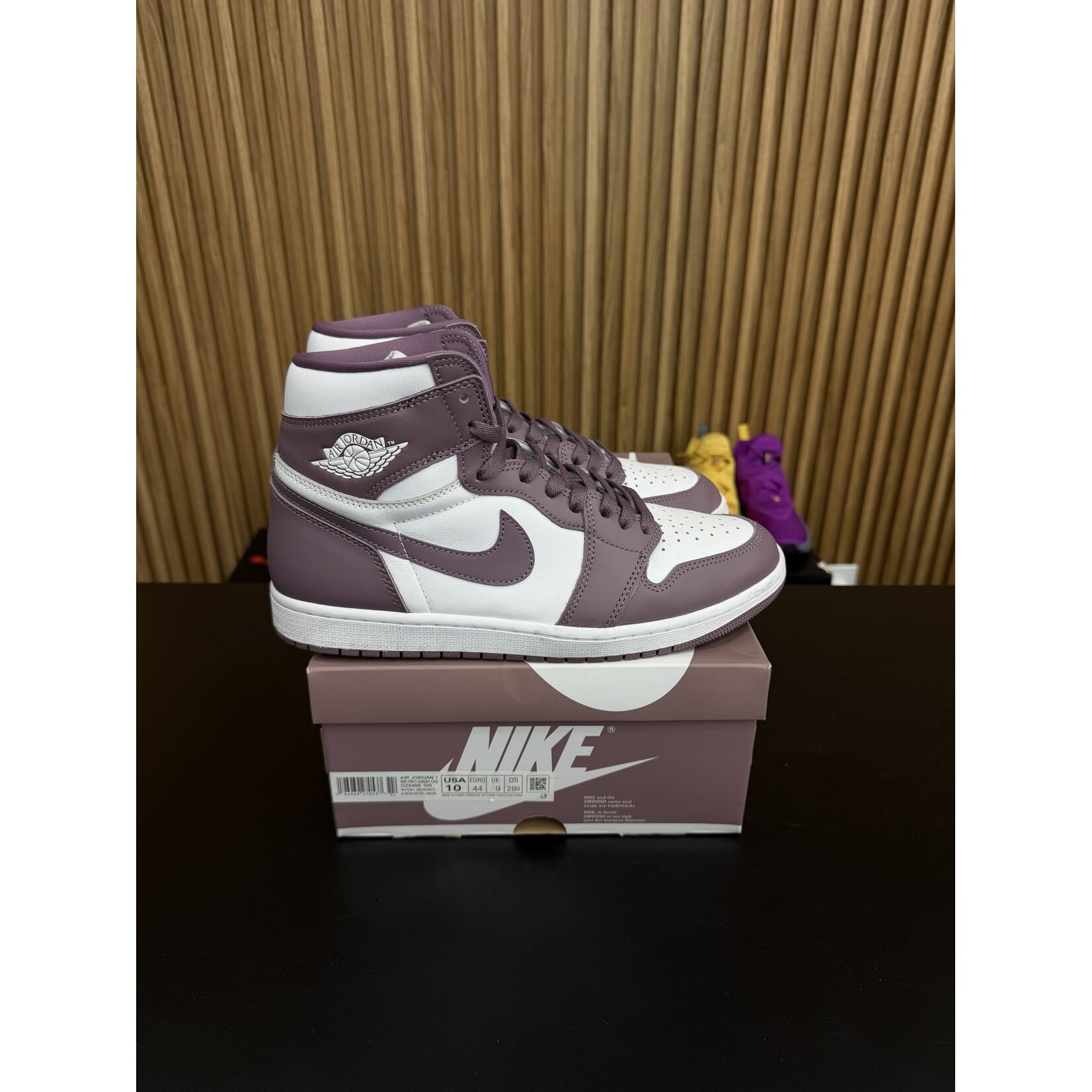 Jordan Jordan 1 Retro High OG Mauve Size 10, PREOWNED
