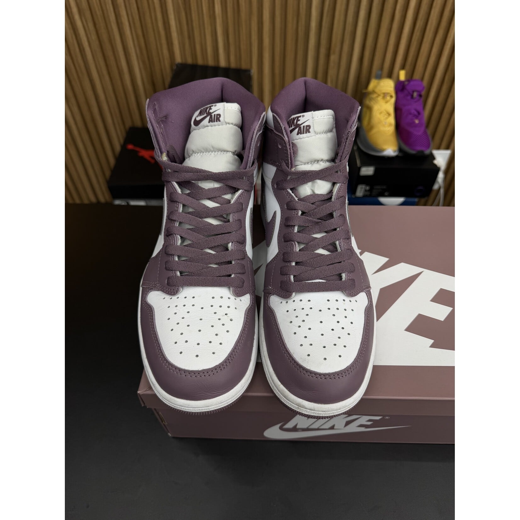 Jordan Jordan 1 Retro High OG Mauve Size 10, PREOWNED