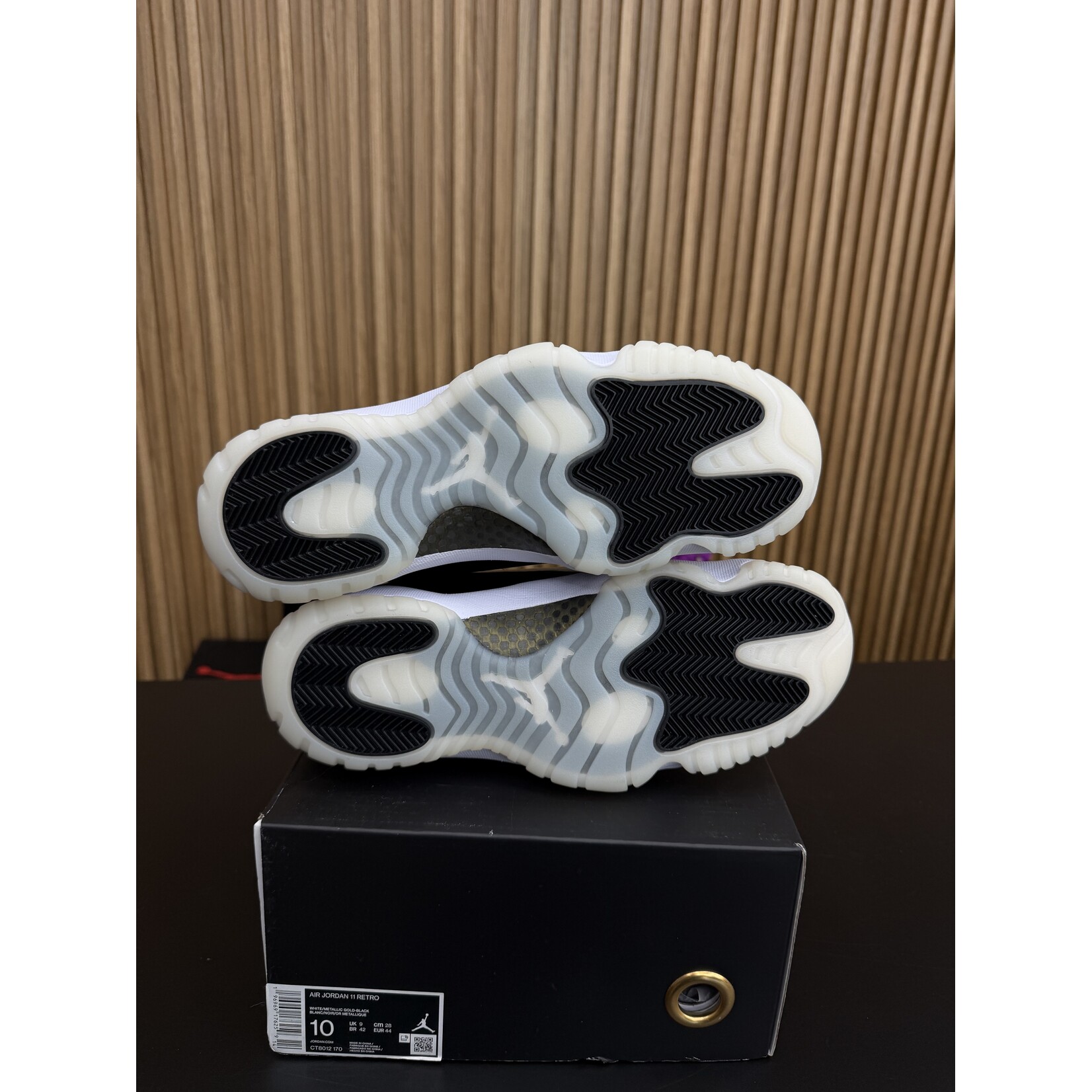 Jordan Jordan 11 Retro DMP Gratitude (2023) Size 10, PREOWNED WORN ONCE