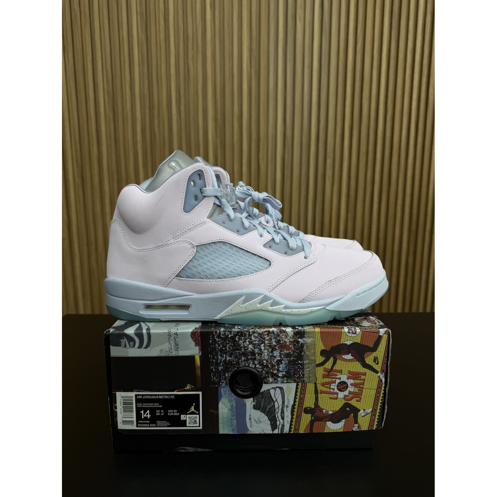Jordan Jordan 5 Retro Easter (2022) Size 14, PREOWNED
