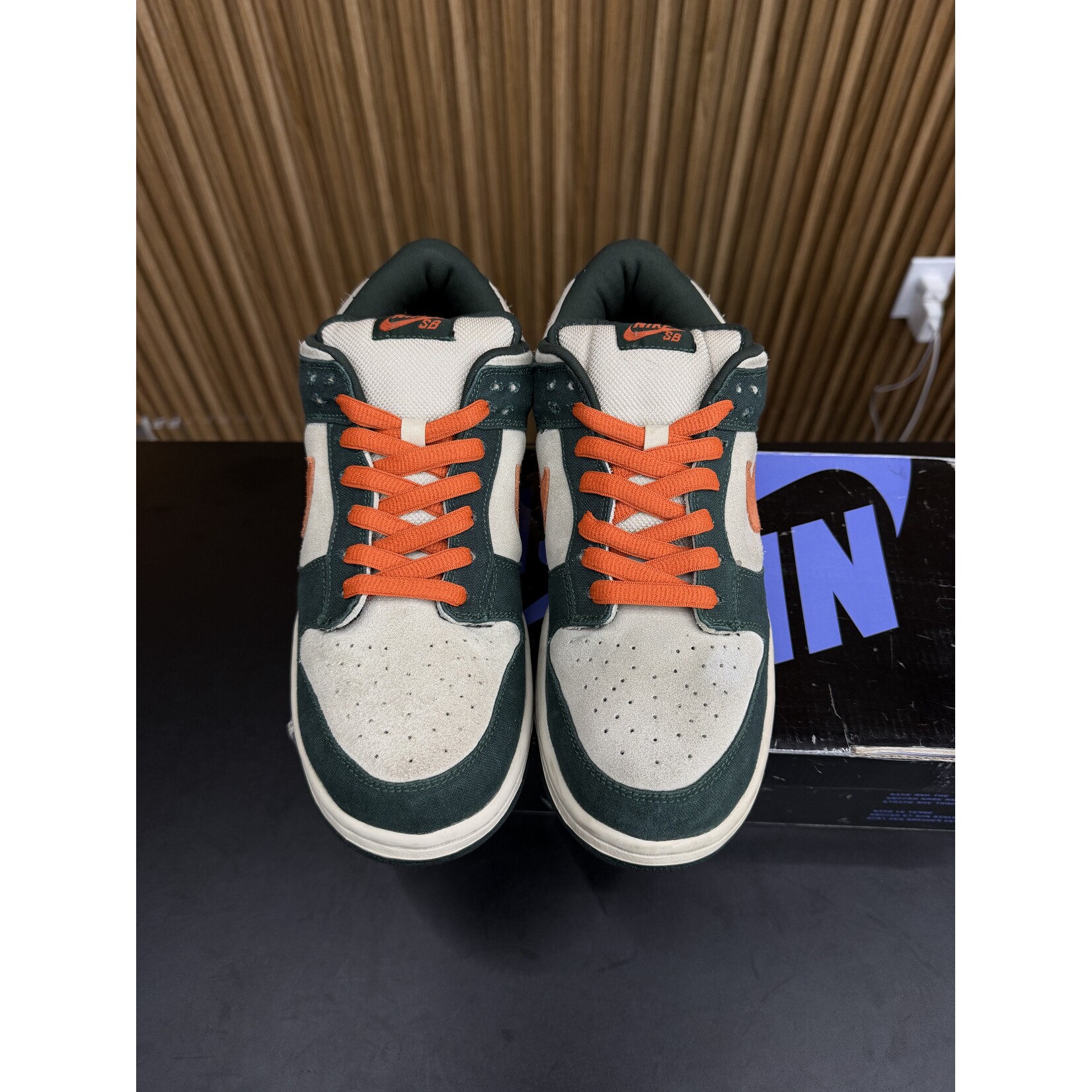 Nike Nike SB Dunk Low Eire Size 10, PREOWNED