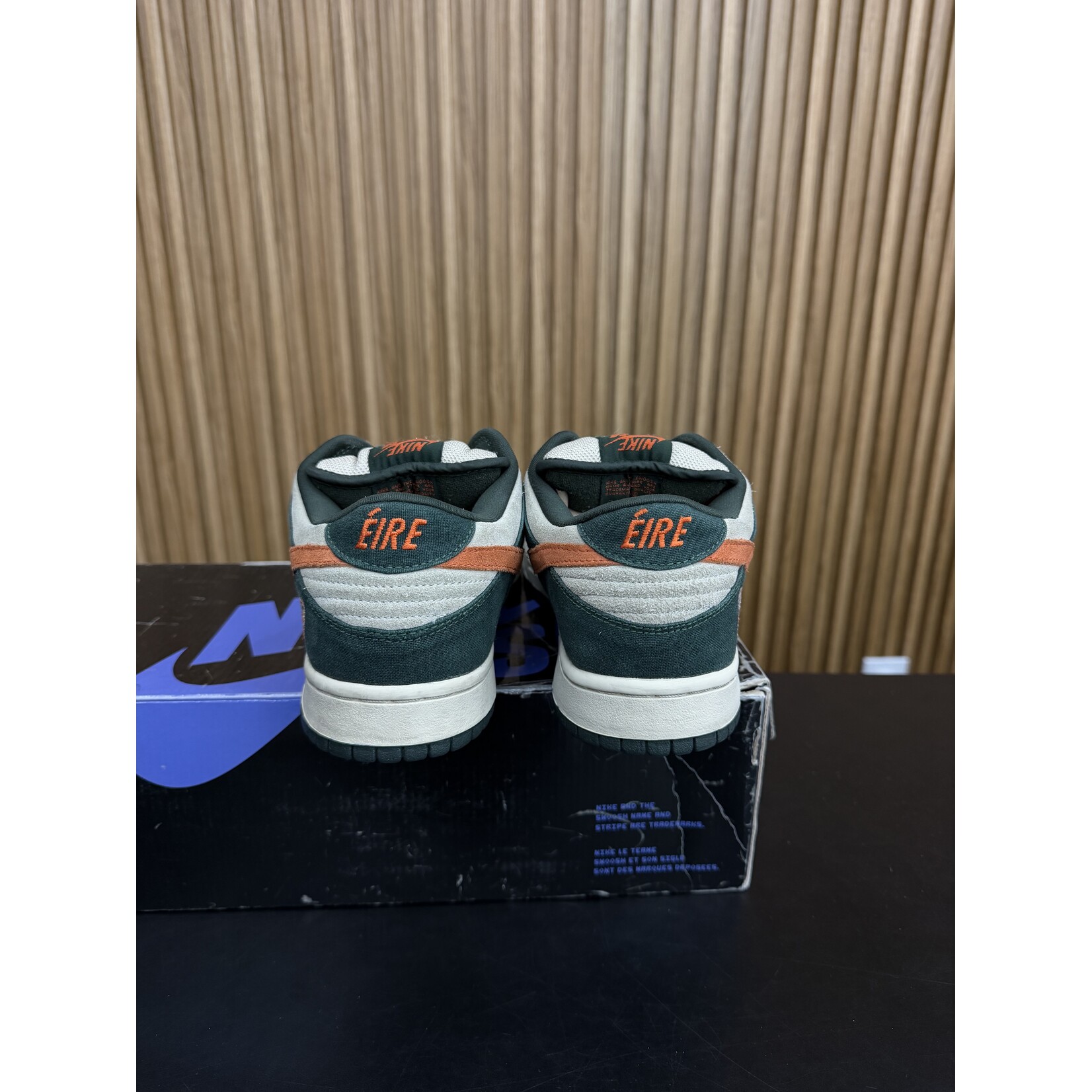 Nike Nike SB Dunk Low Eire Size 10, PREOWNED