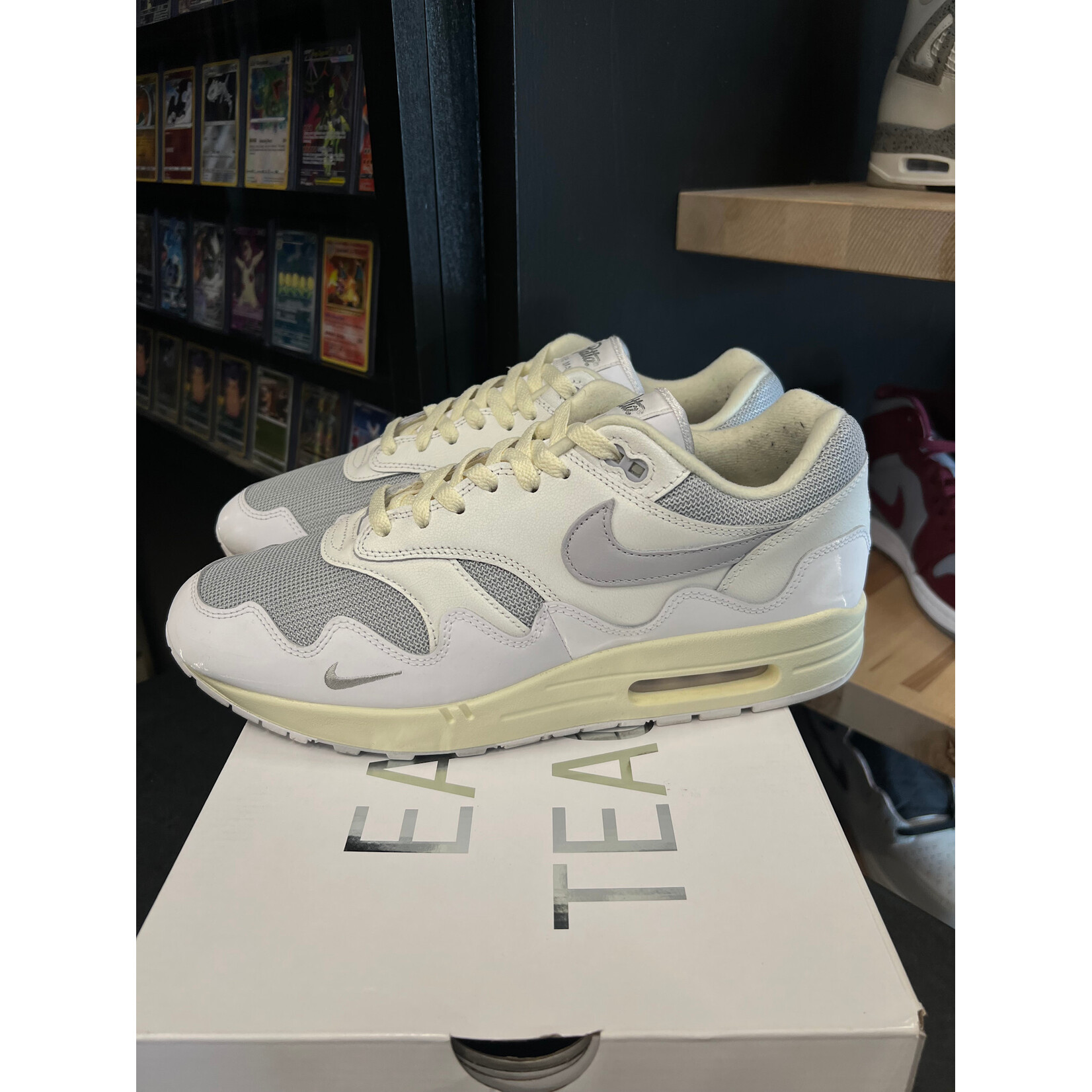 Nike Nike Air Max 1 Patta Waves White Size 12, PREOWNED