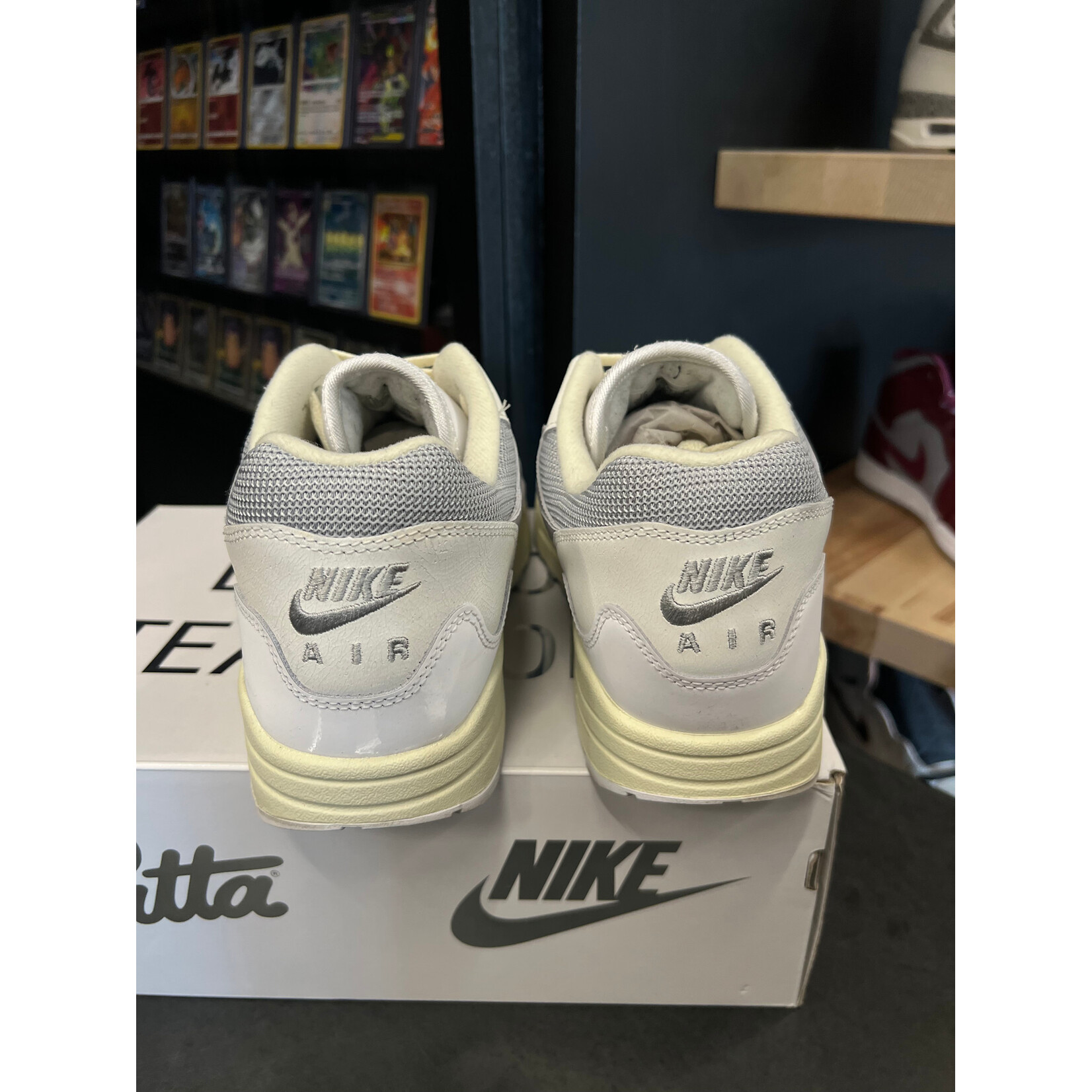 Nike Nike Air Max 1 Patta Waves White Size 12, PREOWNED