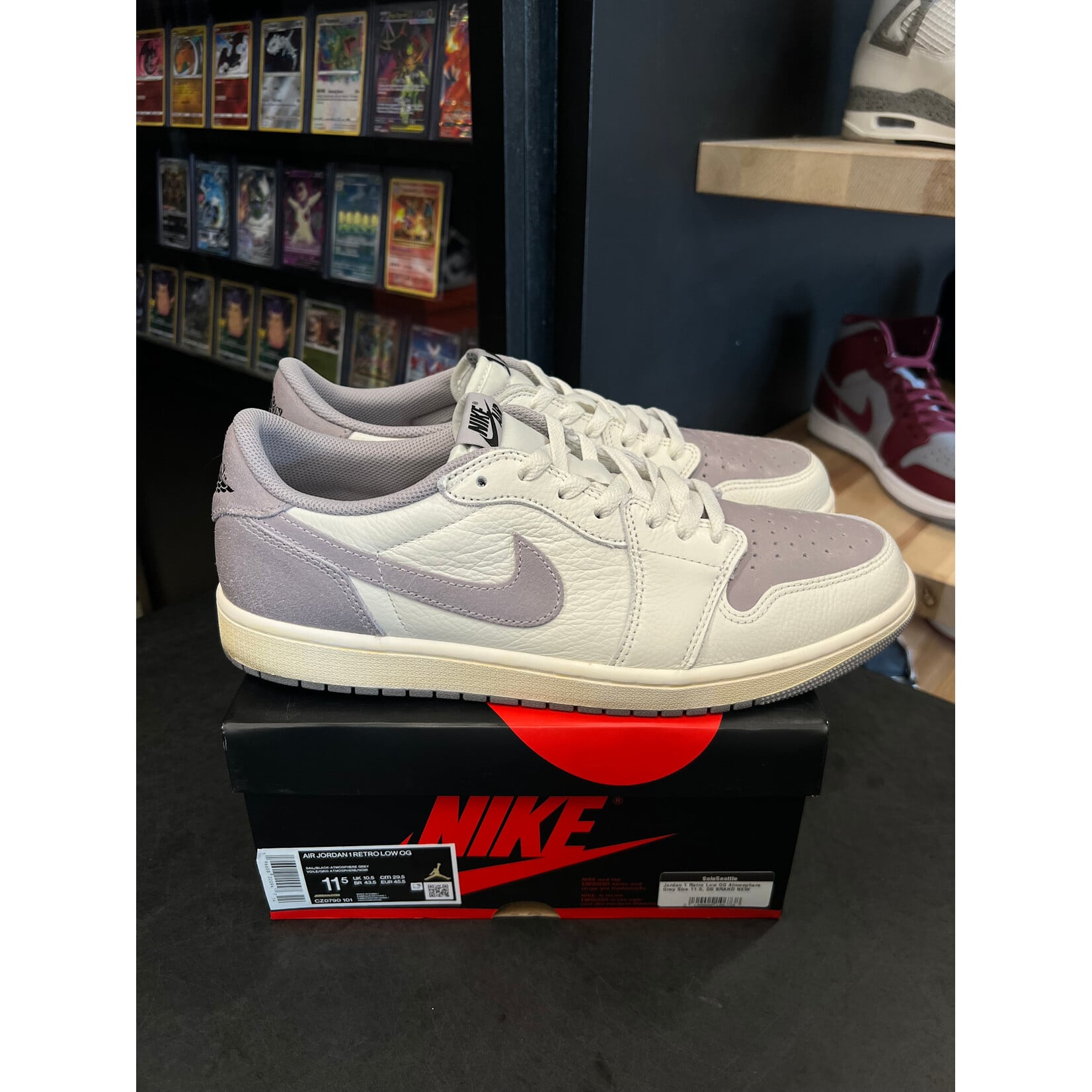 Jordan Jordan 1 Retro Low OG Atmosphere Grey Size 11.5, PREOWNED