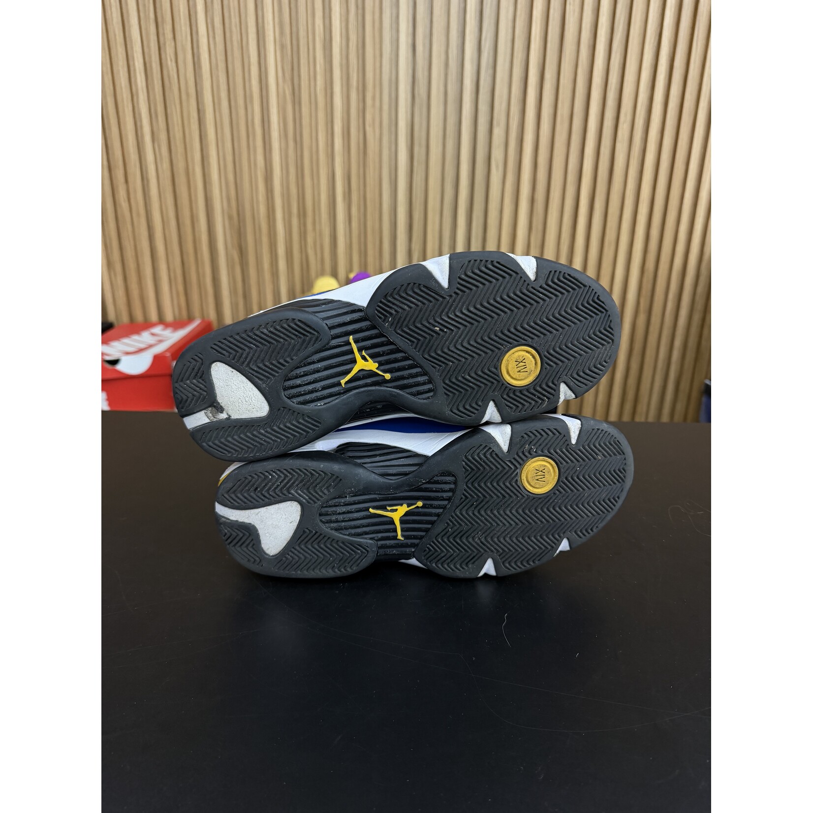 Jordan Jordan 14 Retro Laney (2023) Size 9.5, PREOWNED