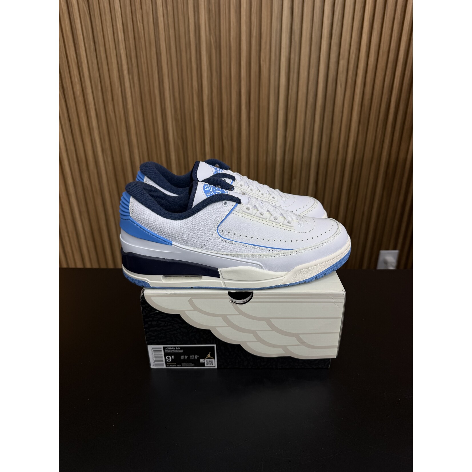 Jordan Jordan 2/3 UNC  Size 9.5, PREOWNED
