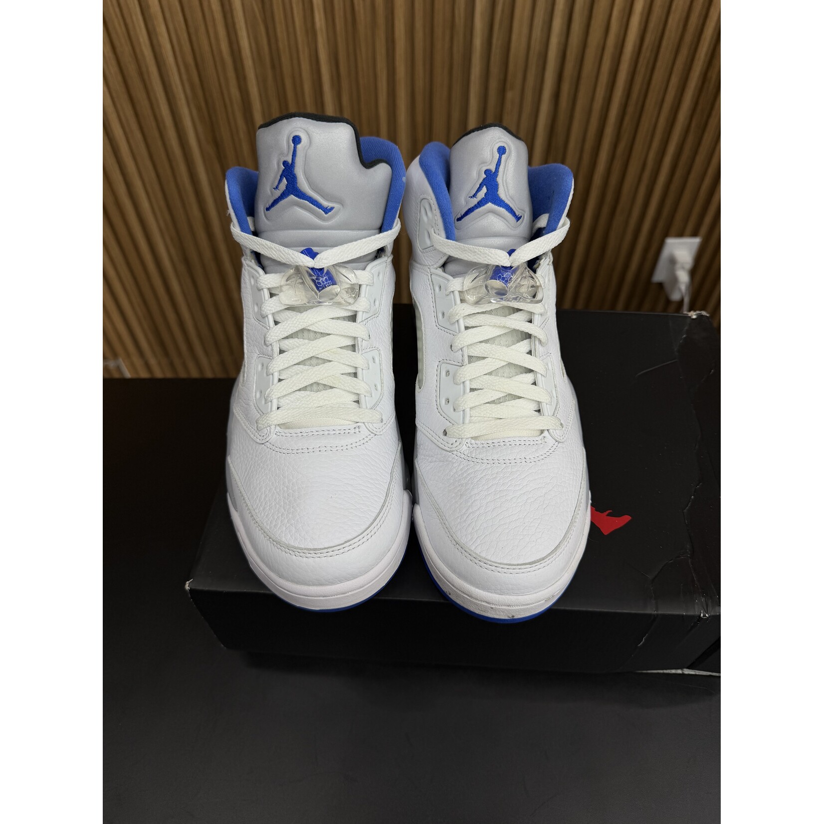 Jordan Jordan 5 Retro White Stealth (2021) Size 10, PREOWNED