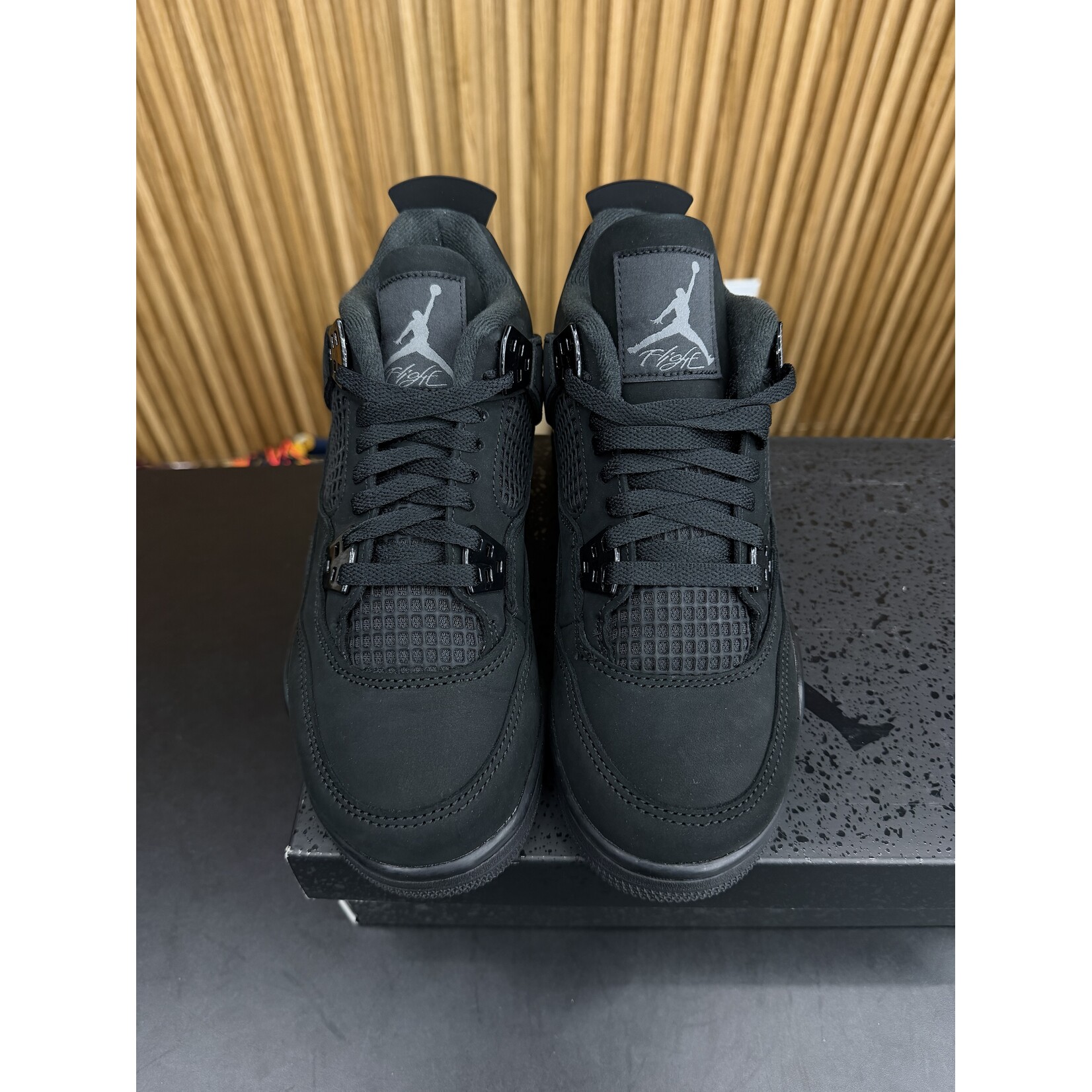 Jordan Jordan 4 Retro Black Cat (2025) (GS) Size 6, PREOWNED
