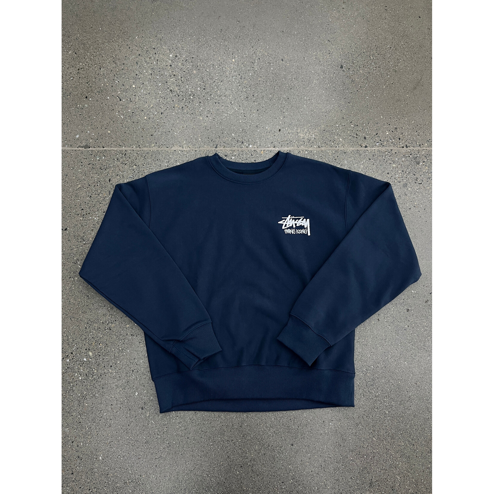 Stussy Stussy Chapter Crewneck Hong Kong Navy Size Large, DS BRAND NEW