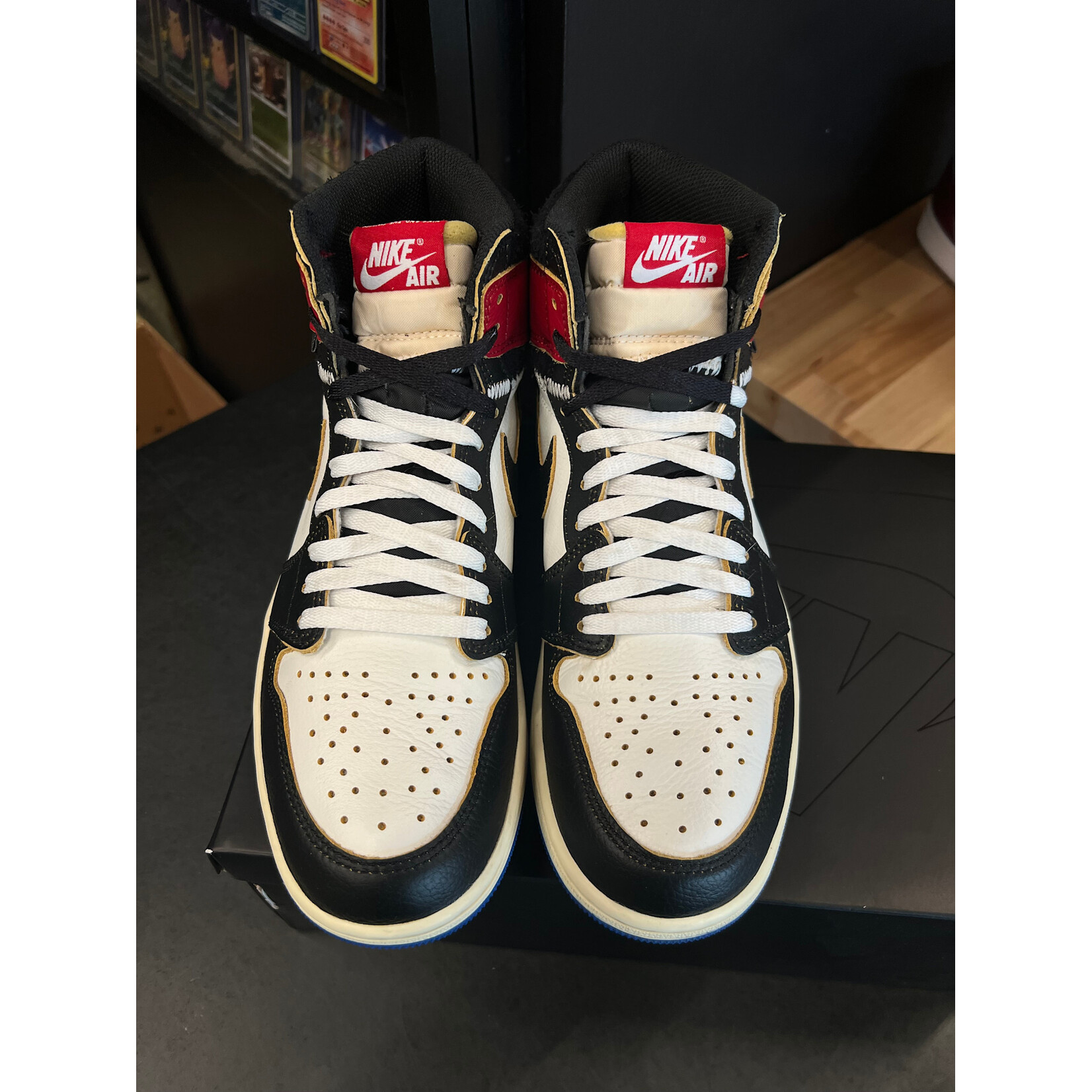 Jordan Jordan 1 Retro High OG SP Fragment x Union LA Varsity Red Sport Royal Size 8, PREOWNED