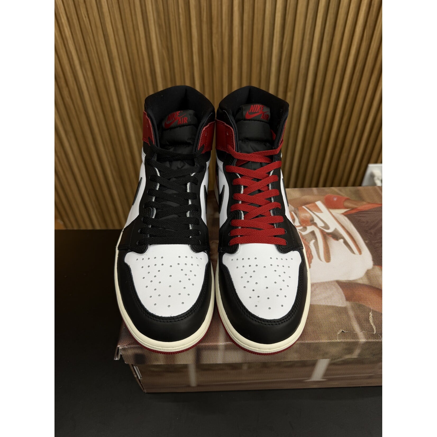 Jordan Jordan 1 Retro High OG Black Toe Reimagined Size 11.5, PREOWNED