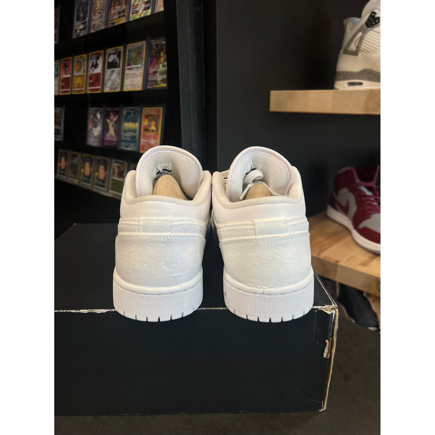 Jordan Jordan 1 Low White to Purple (JumpmanLA Exclusive)  Size 8.5, PREOWNED PADS
