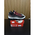 Nike Nike Air VaporMax 95 Comet Size 8, PREOWNED