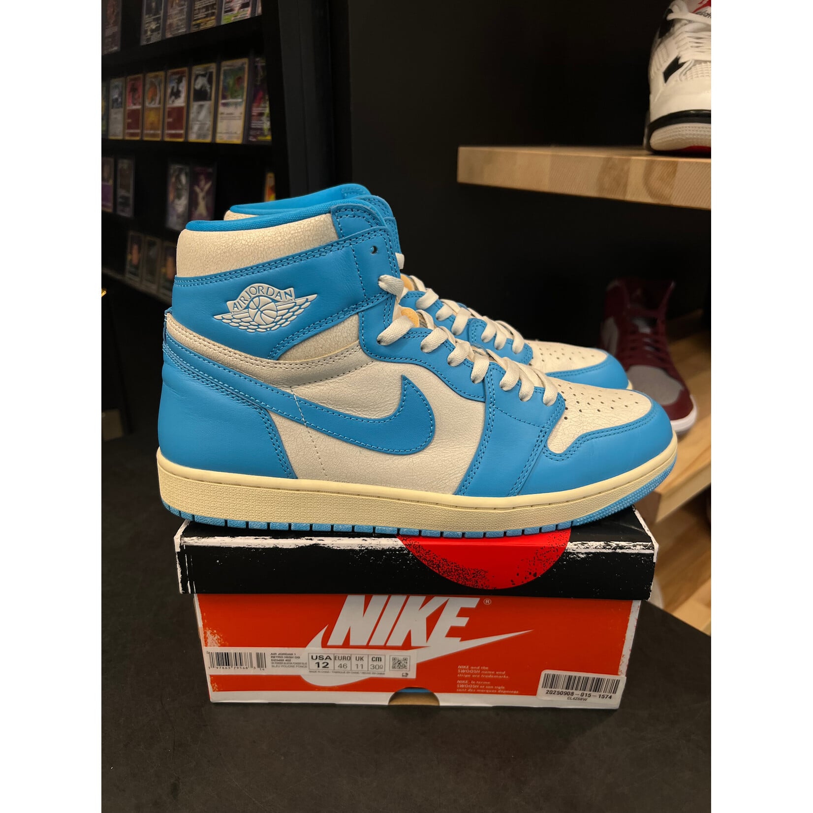 Jordan Jordan 1 Retro High OG UNC Reimagined Size 12, PREOWNED