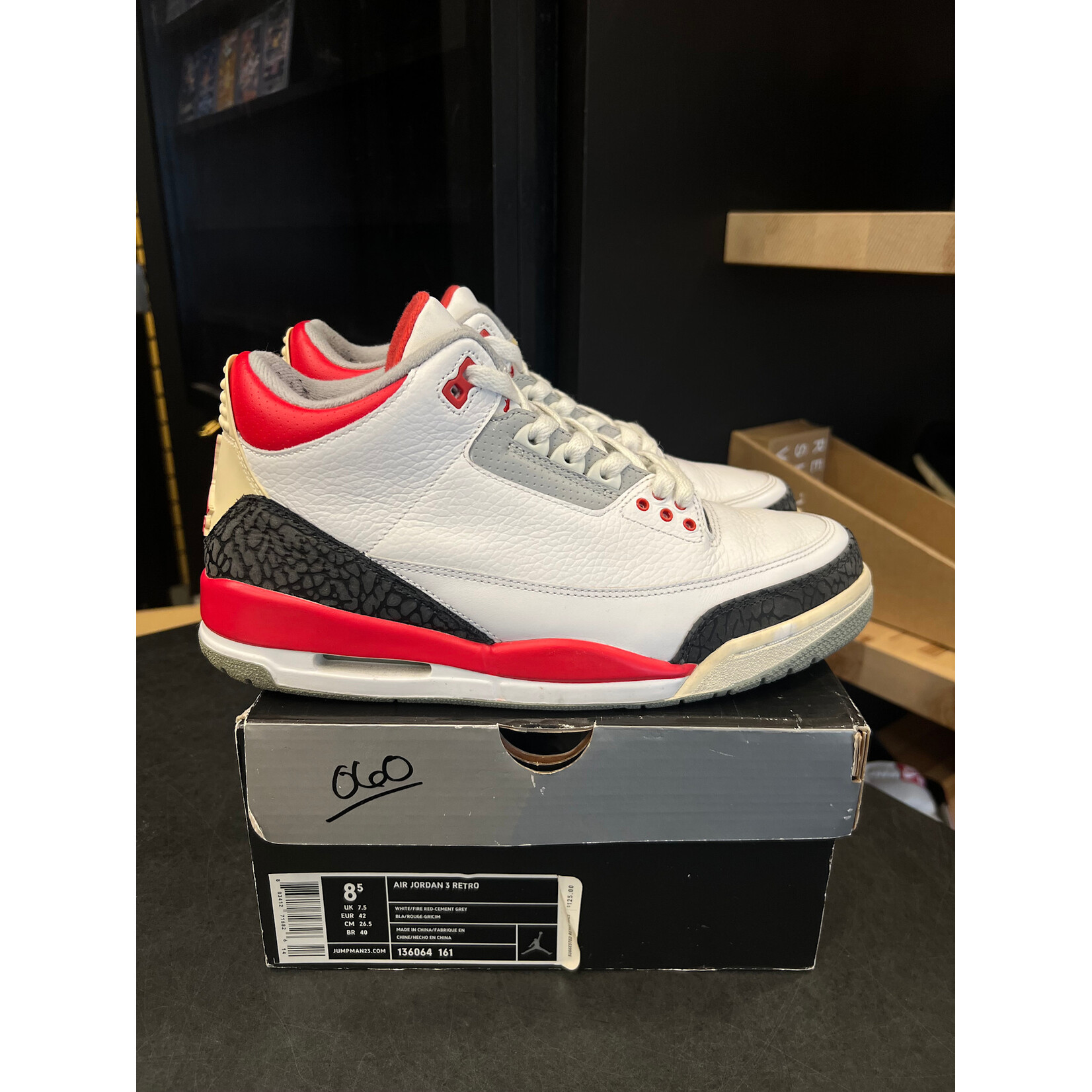 Jordan Jordan 3 Retro Fire Red (2007) Size 8.5, PREOWNED
