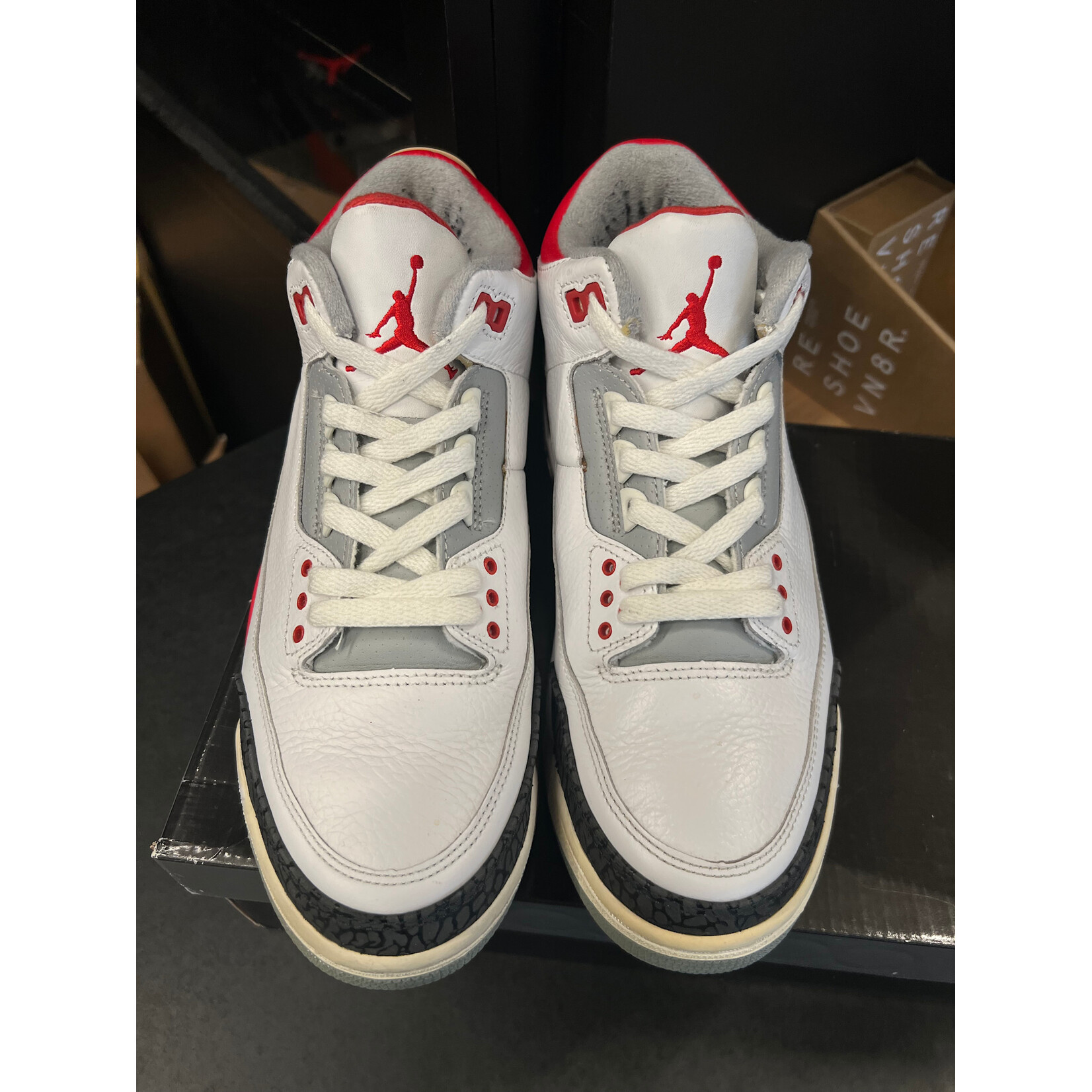 Jordan Jordan 3 Retro Fire Red (2007) Size 8.5, PREOWNED