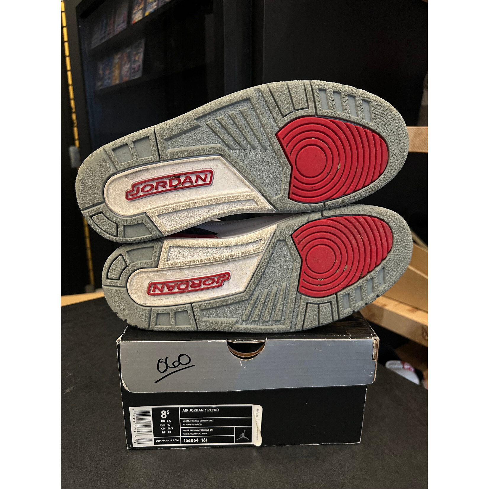 Jordan Jordan 3 Retro Fire Red (2007) Size 8.5, PREOWNED