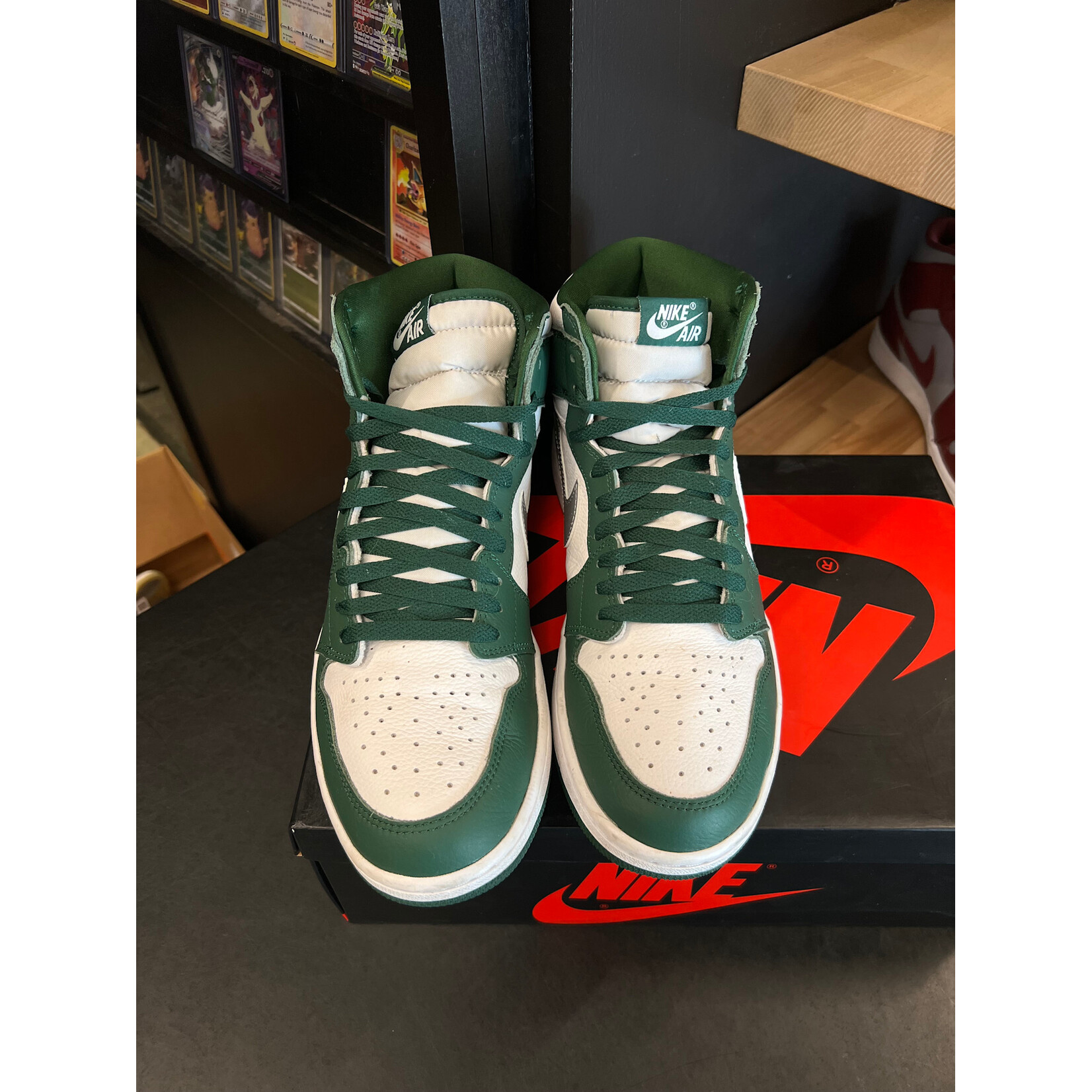 Jordan Jordan 1 Retro High OG Gorge Green Size 12, PREOWNED