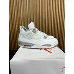 Jordan Jordan 4 Retro White Oreo (2021) Size 10, PREOWNED