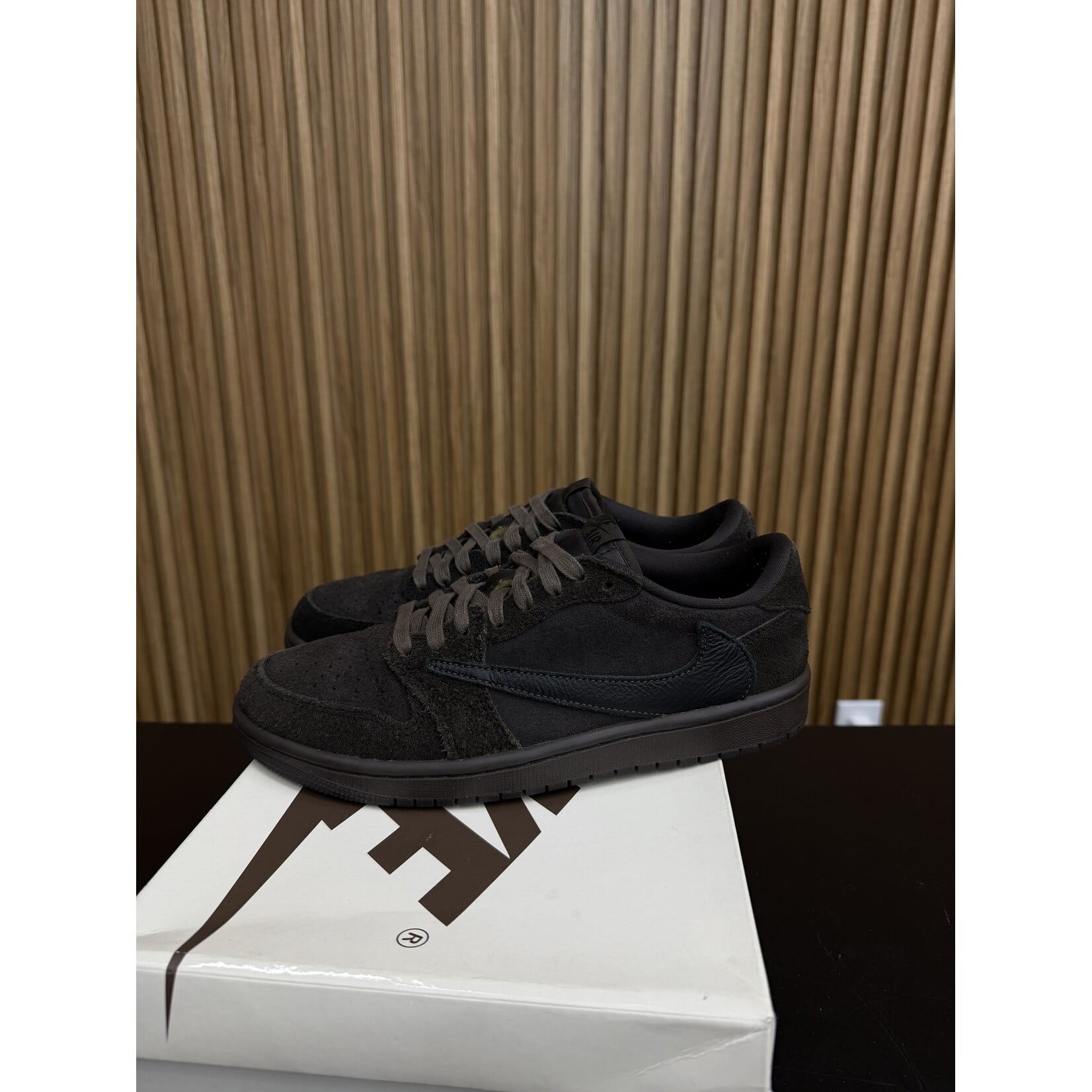 Jordan Jordan 1 Retro Low OG SP Travis Scott Velvet Brown Size 7.5, PREOWNED