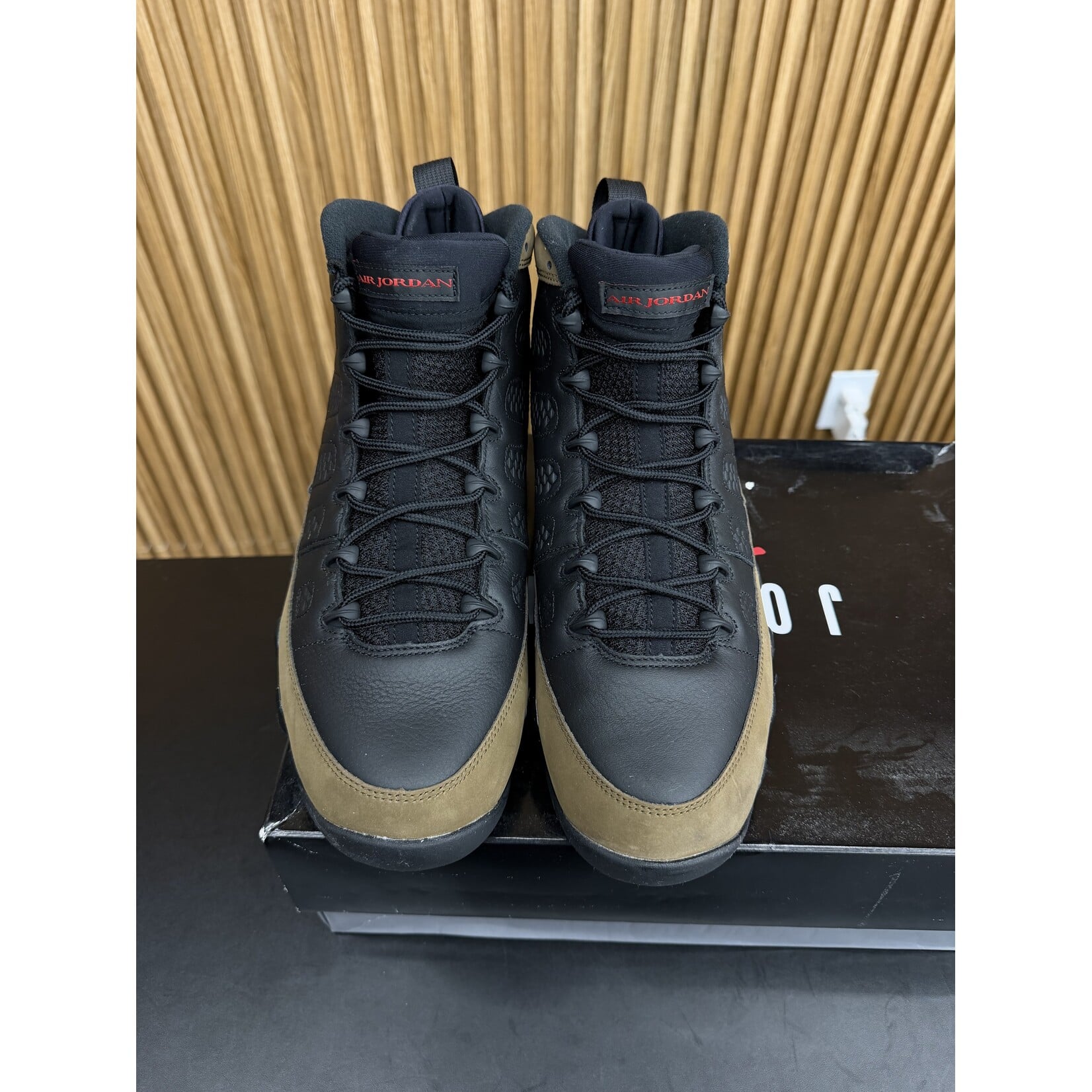 Jordan Jordan 9 Retro Olive (2024) Size 13, PREOWNED