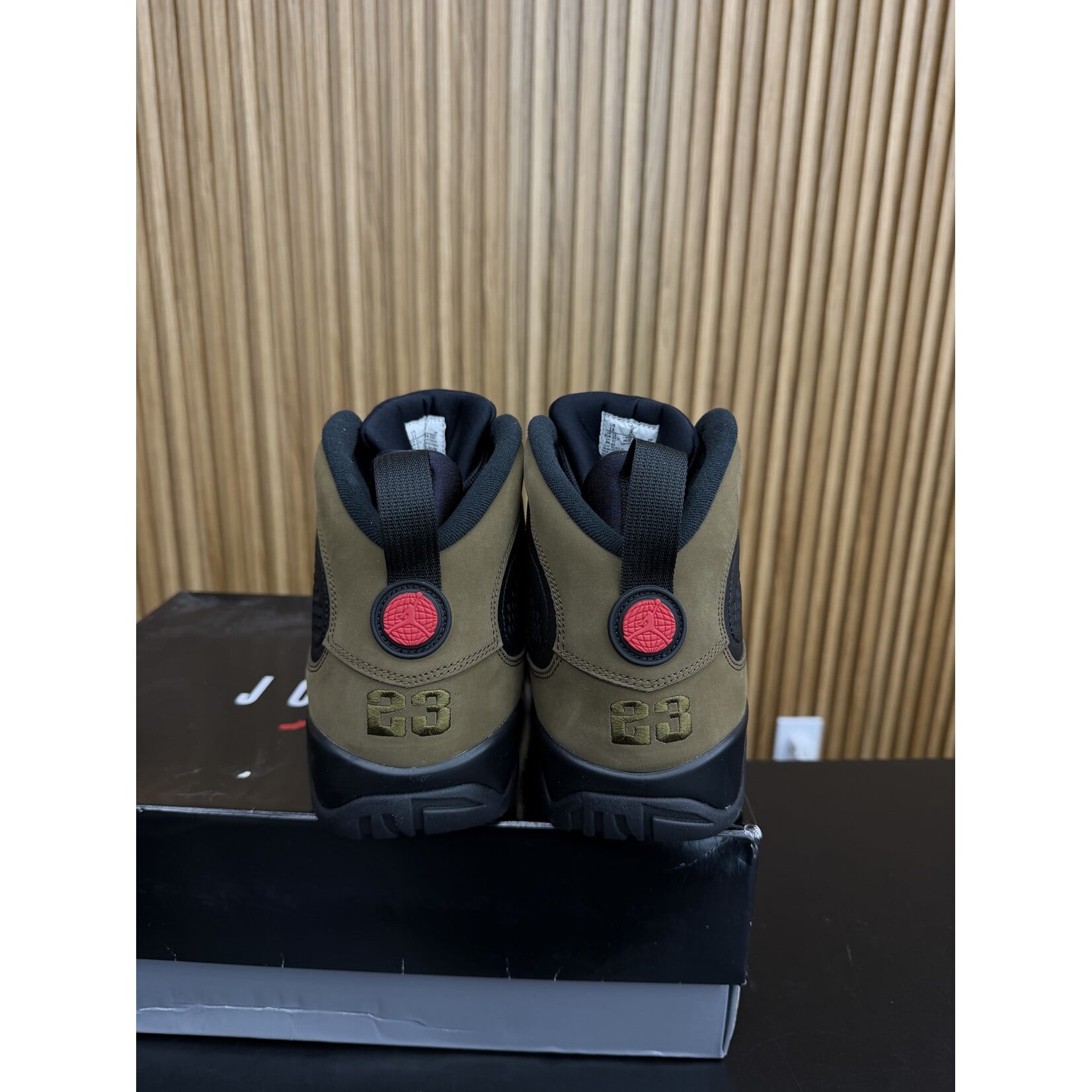 Jordan Jordan 9 Retro Olive (2024) Size 13, PREOWNED