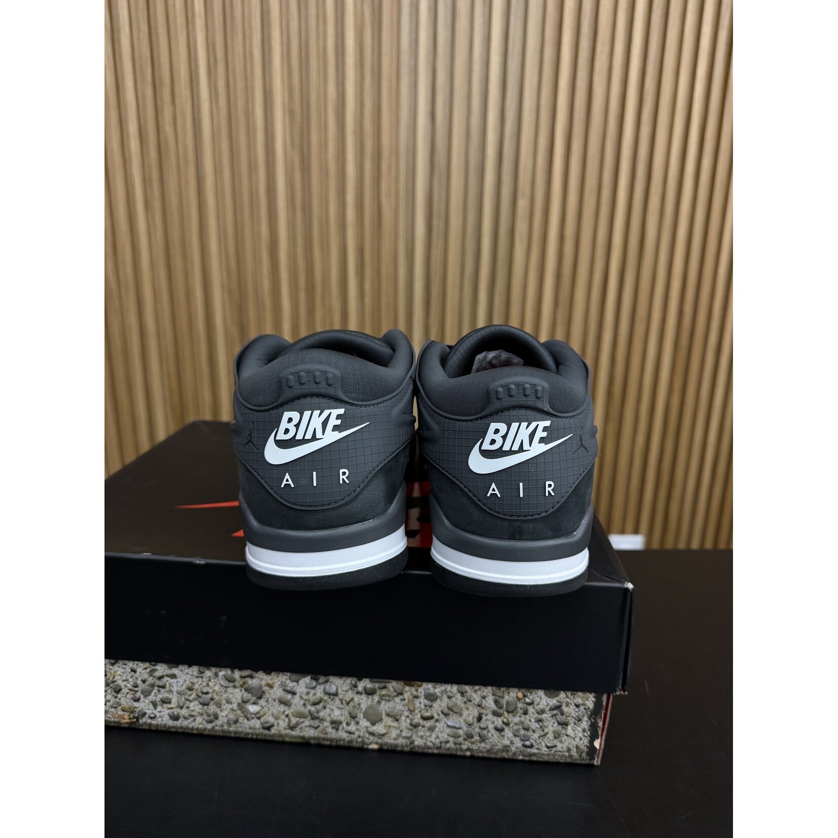 Jordan Jordan 4 RM SP Nigel Sylvester Driveway Grey Size 13, PREOWNED
