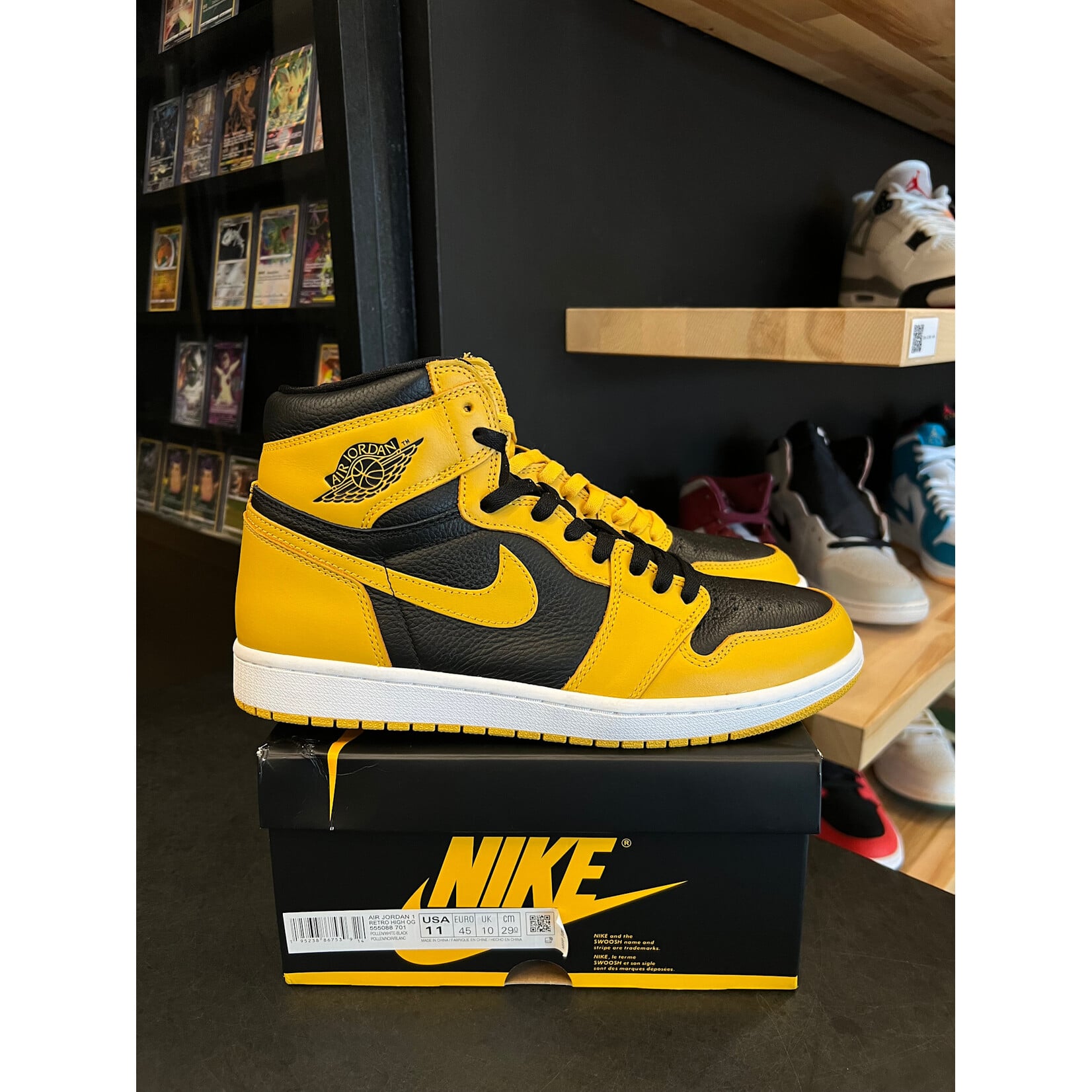 Jordan Jordan 1 Retro High Pollen Size 11, PREOWNED