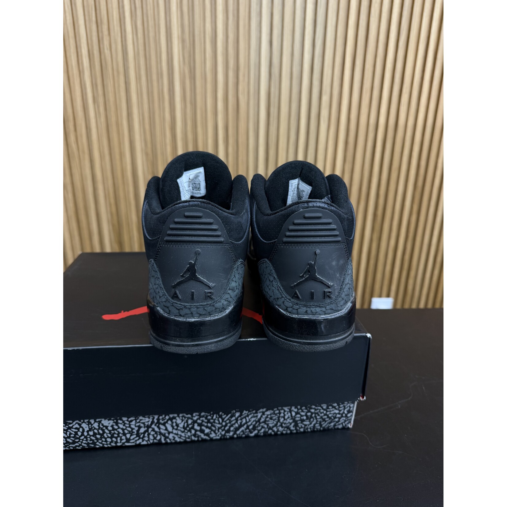 Jordan Jordan 3 Retro Black Cat (2025) Size 10, PREOWNED