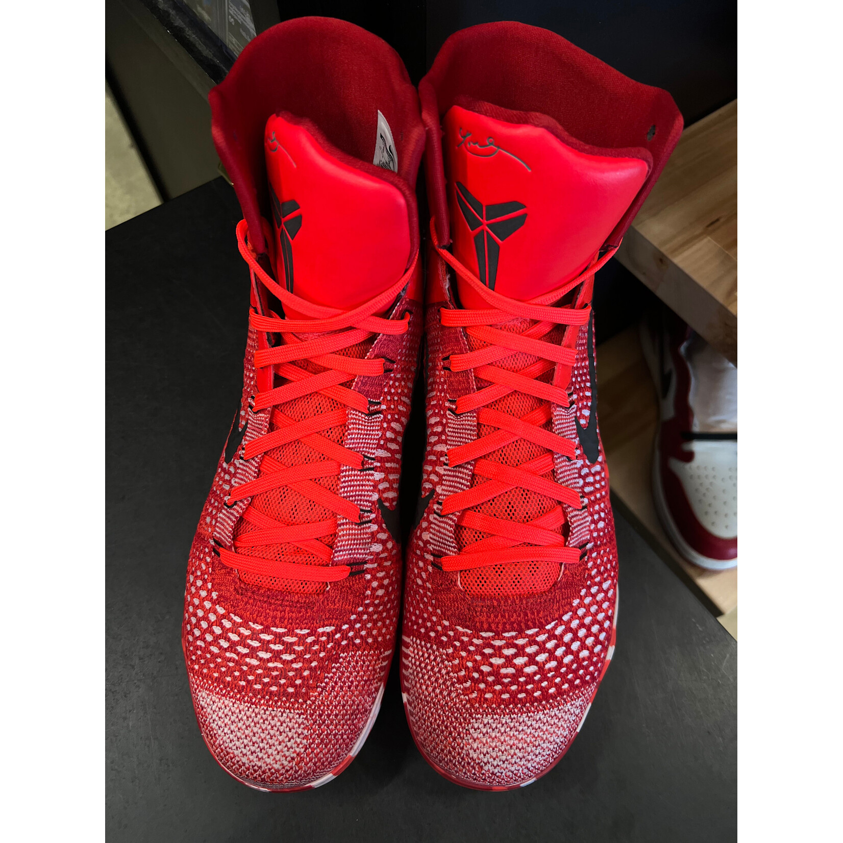 Nike Nike Kobe 9 Elite Christmas (2014) Size 10, PREOWNED NO BOX