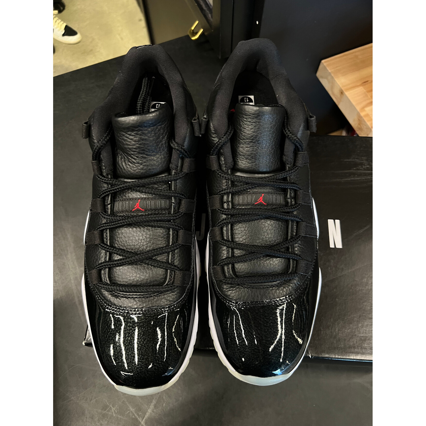 Jordan Jordan 11 Retro Low 72-10 Size 13, PREOWNED