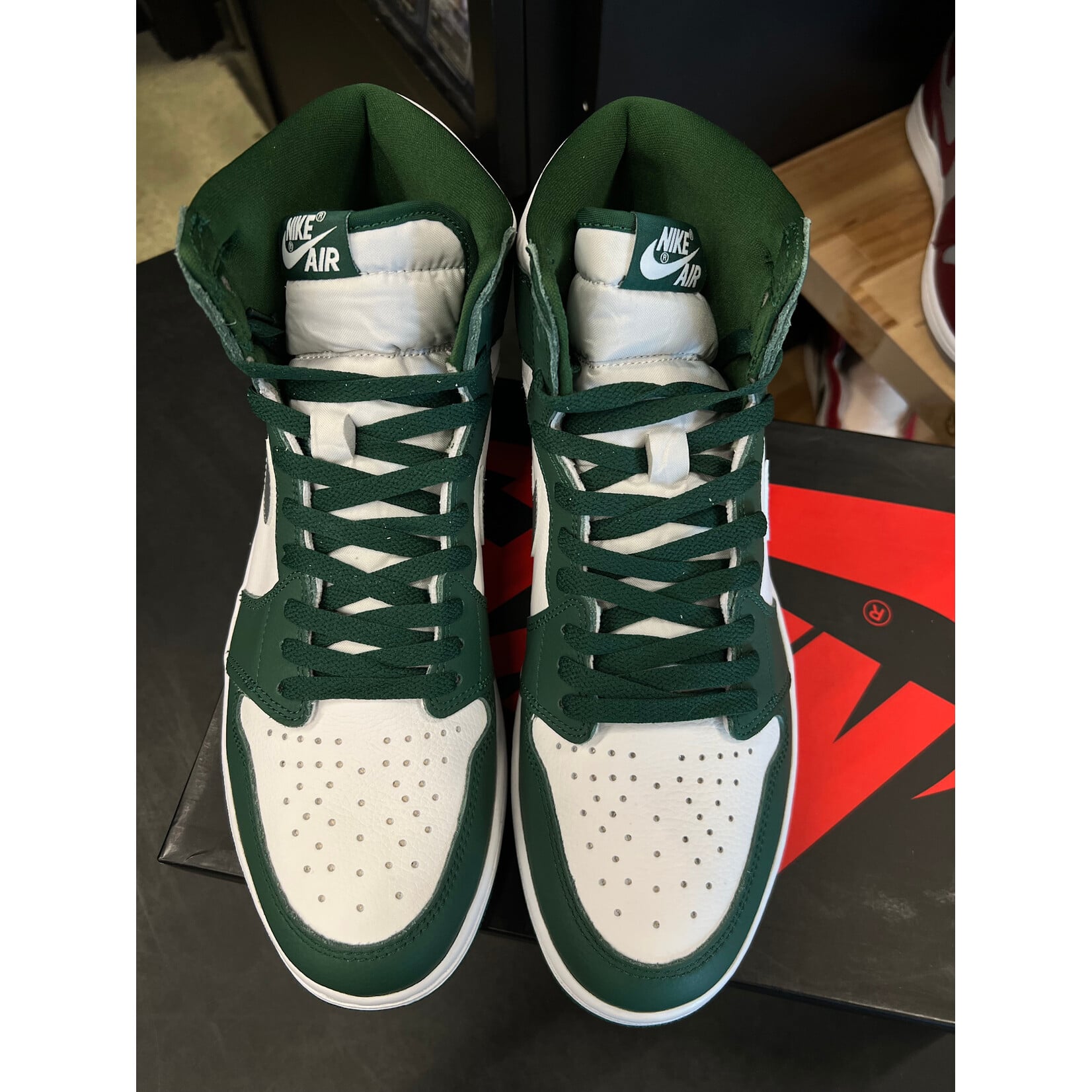 Jordan Jordan 1 Retro High OG Gorge Green Size 13, PREOWNED