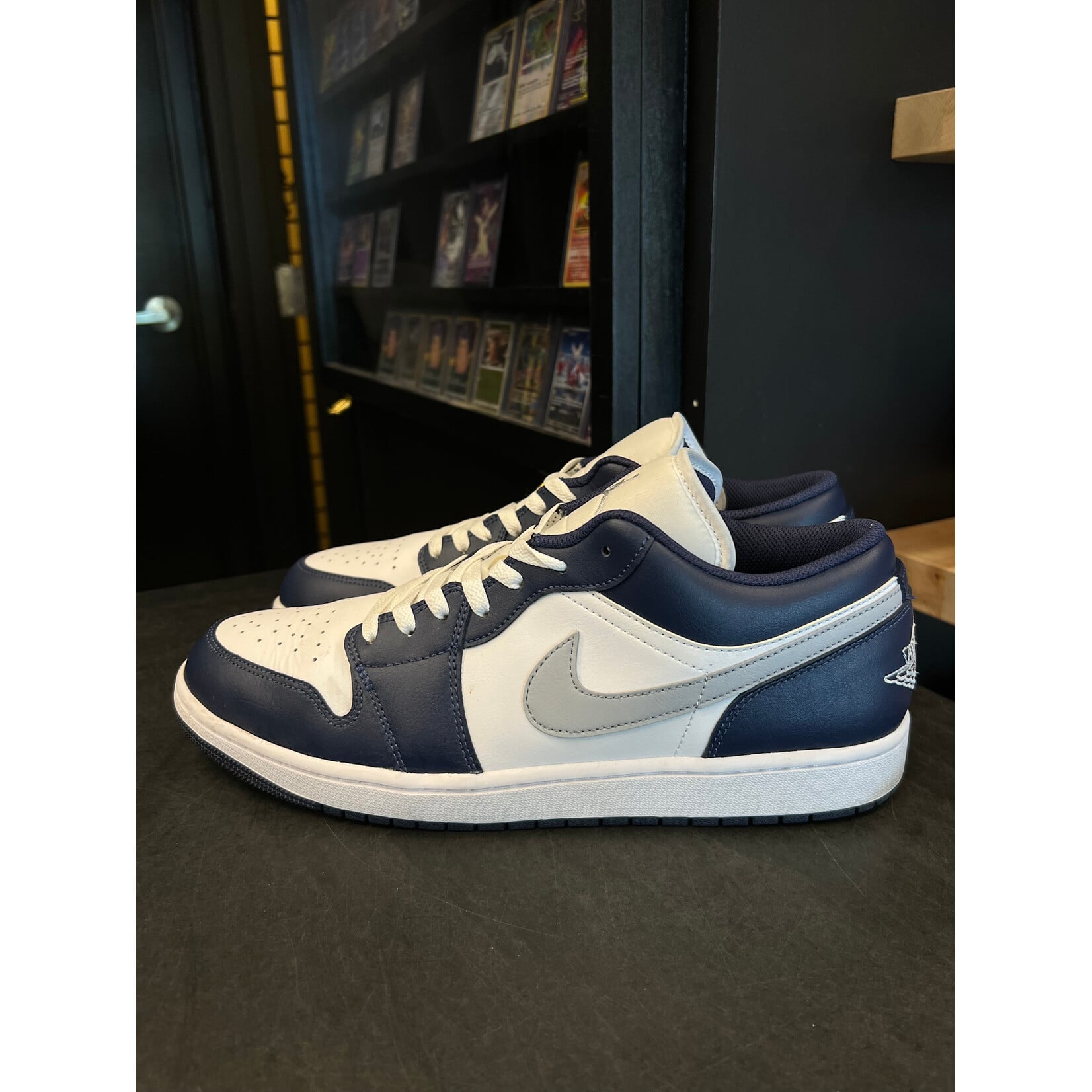 New Jordan 1 Low Wolf Grey Midnight Navy Size 13, PREOWNED NO BOX