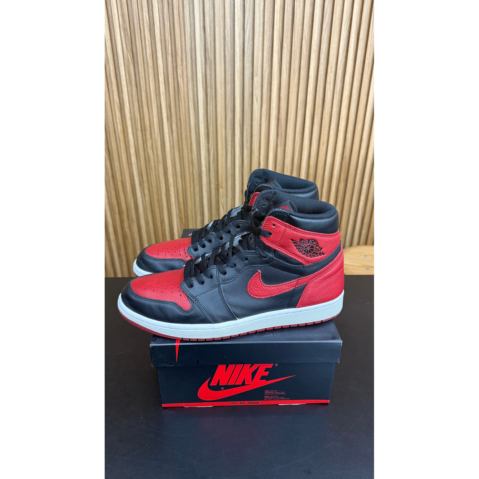 Jordan Jordan 1 Retro High Bred Banned (2016) Size 12, PREOWNED