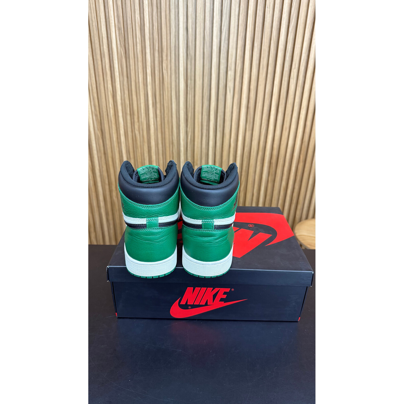 Jordan Jordan 1 Retro High Pine Green Size 12, PREOWNED