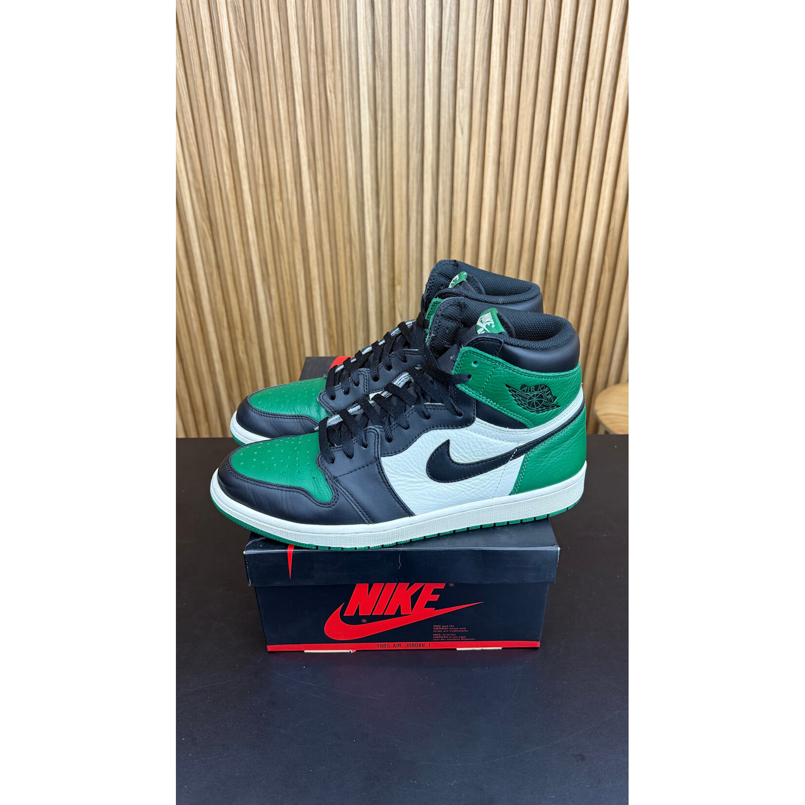 Jordan Jordan 1 Retro High Pine Green Size 12, PREOWNED