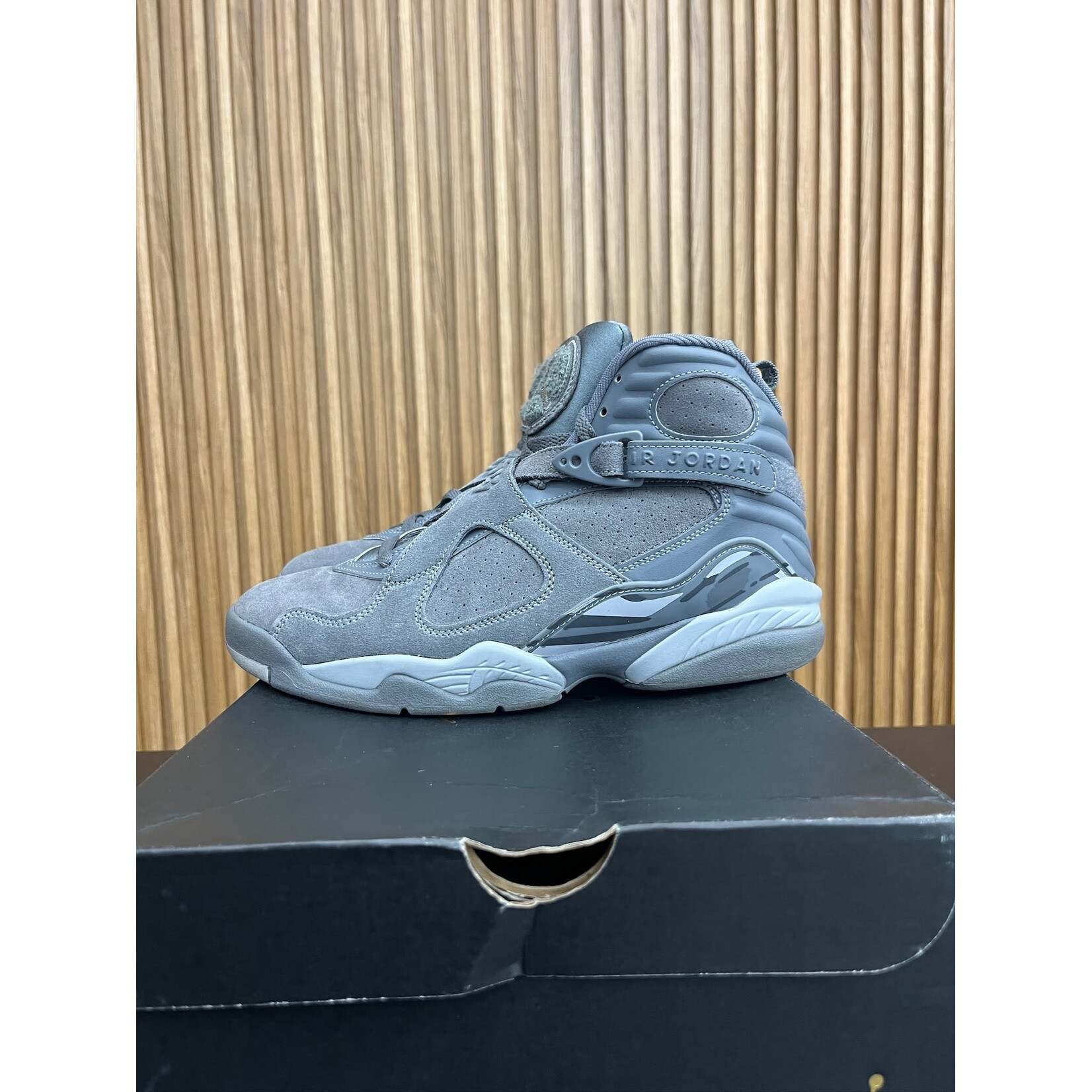 Jordan Jordan 8 Retro Cool Grey Size 8, PREOWNED